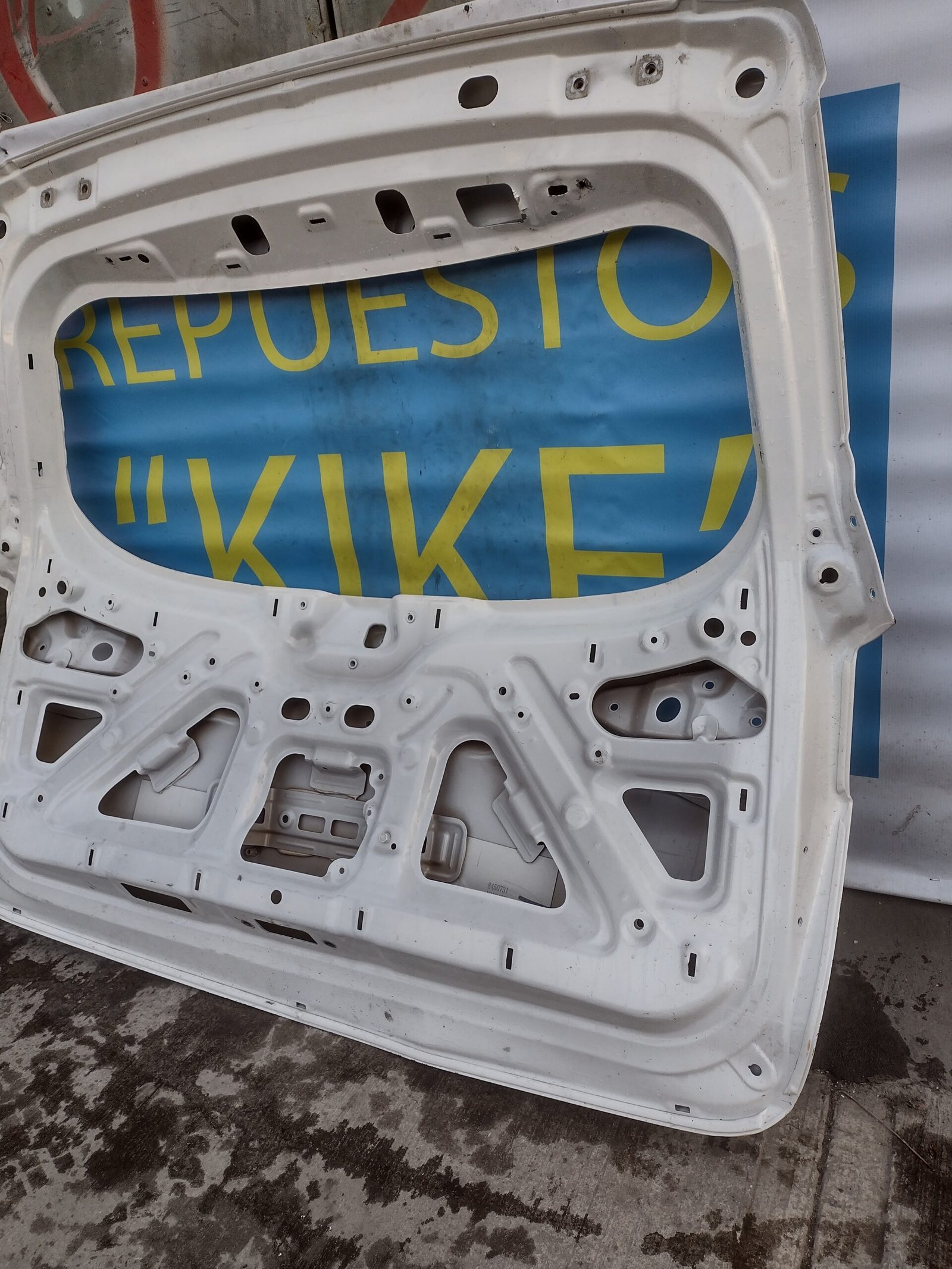 Portalón Chevrolet groove 2021 - 2022 - Imagen 3