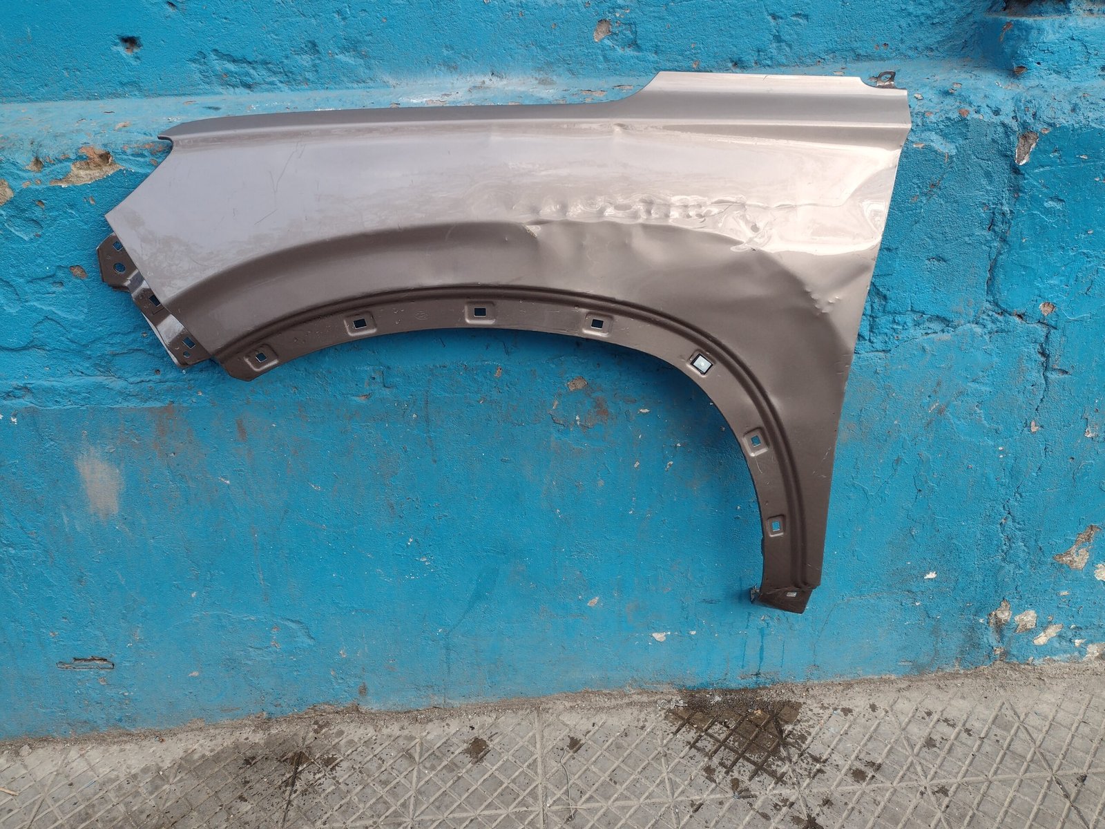 Tapabarro izquierdo Hyundai santa fe 2018 - 2020