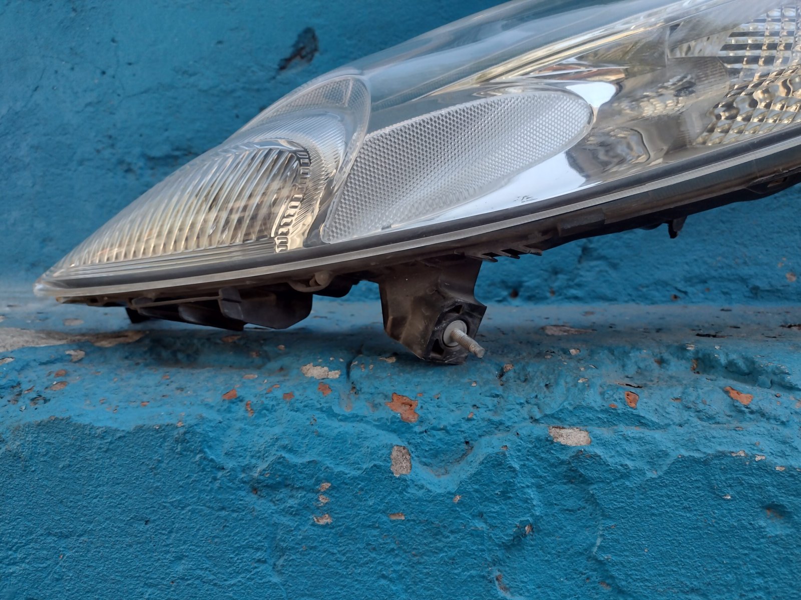 Optico izquierdo nissan juke 2011 - 2014 - Imagen 5