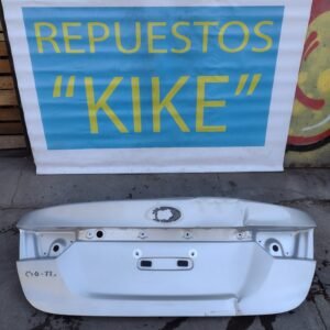 Tapa maleta kia cerato 2020 - 2022