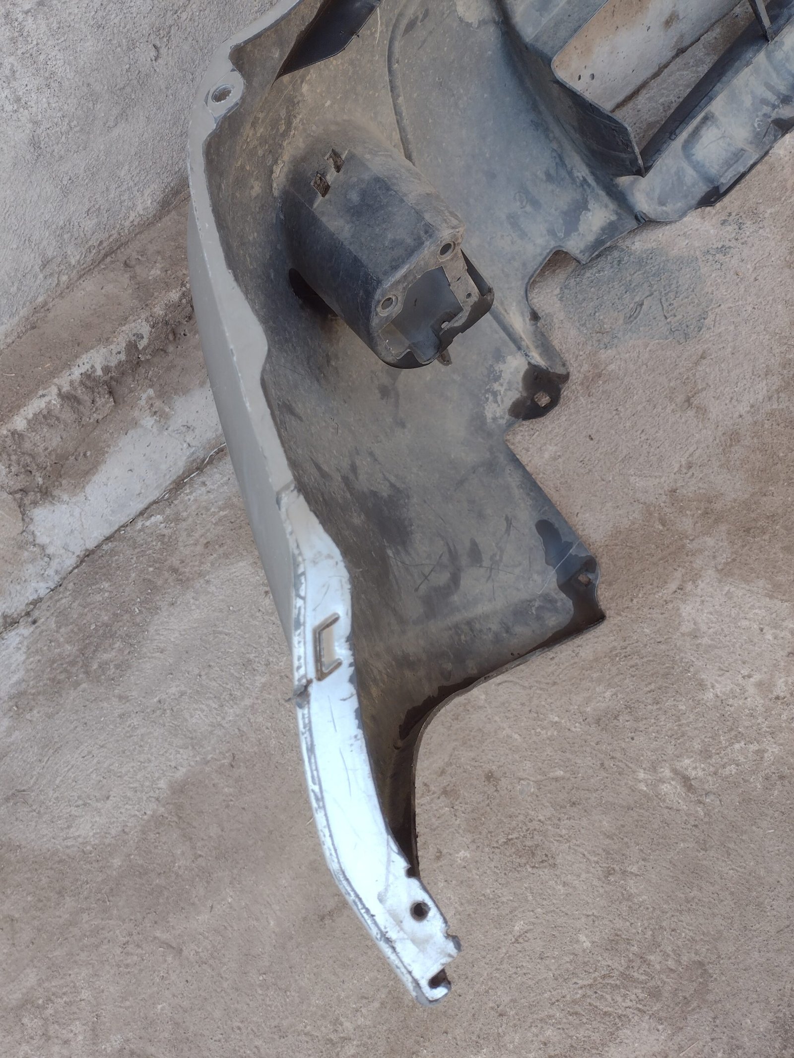 Parachoque delantero nissan xtrail 2003 - 2006 - Imagen 8