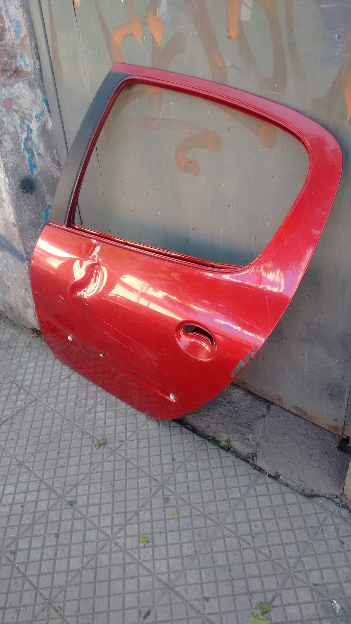 Puerta trasera izquierda peugeot 206 2000 - 2008 - Imagen 2