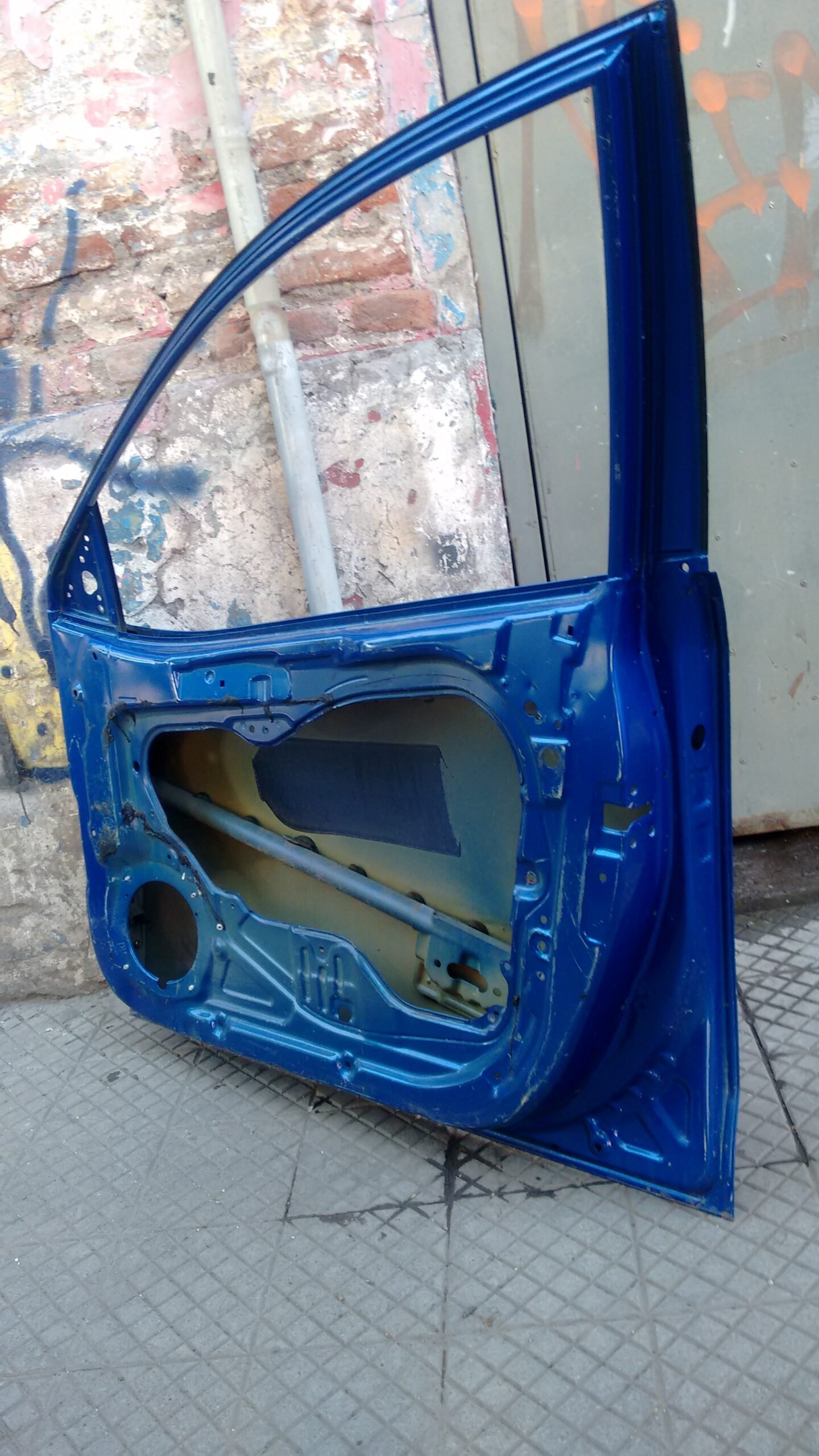 Puerta delantera derecha kia cerato 2010 - 2012 - Imagen 5