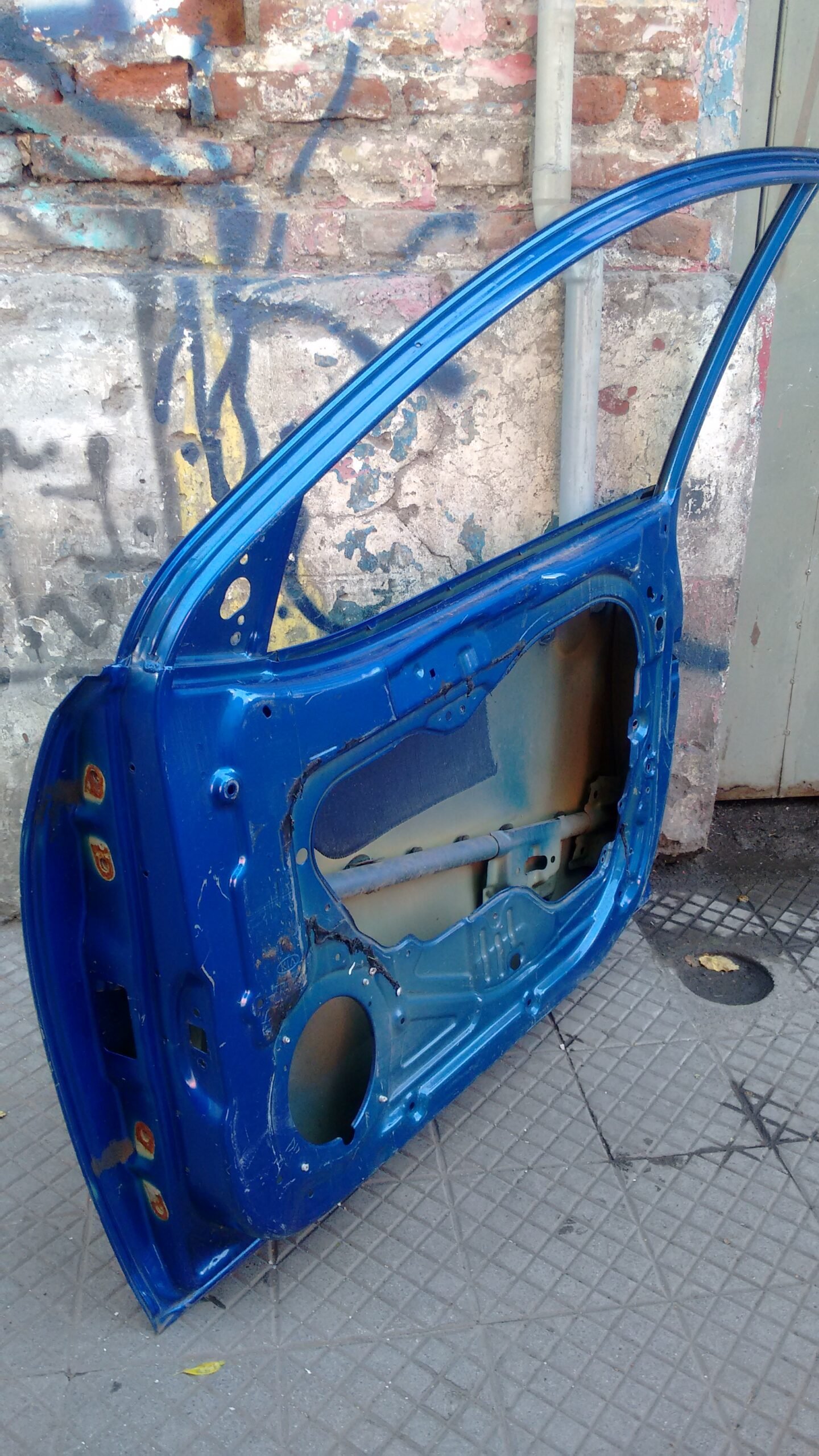 Puerta delantera derecha kia cerato 2010 - 2012 - Imagen 6
