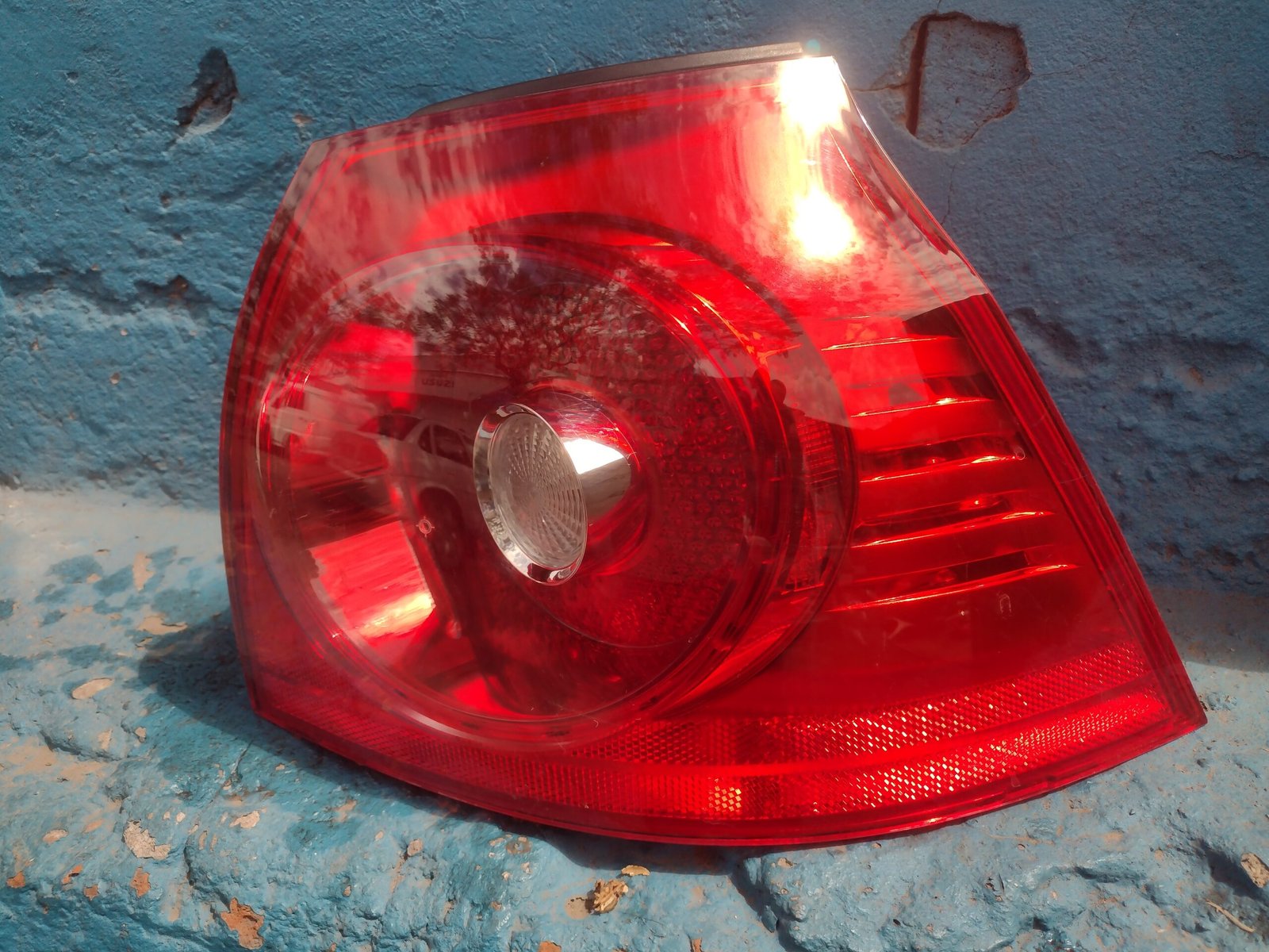 Foco trasero derecho volkswagen golf gti 2008 - 2011 - Imagen 2