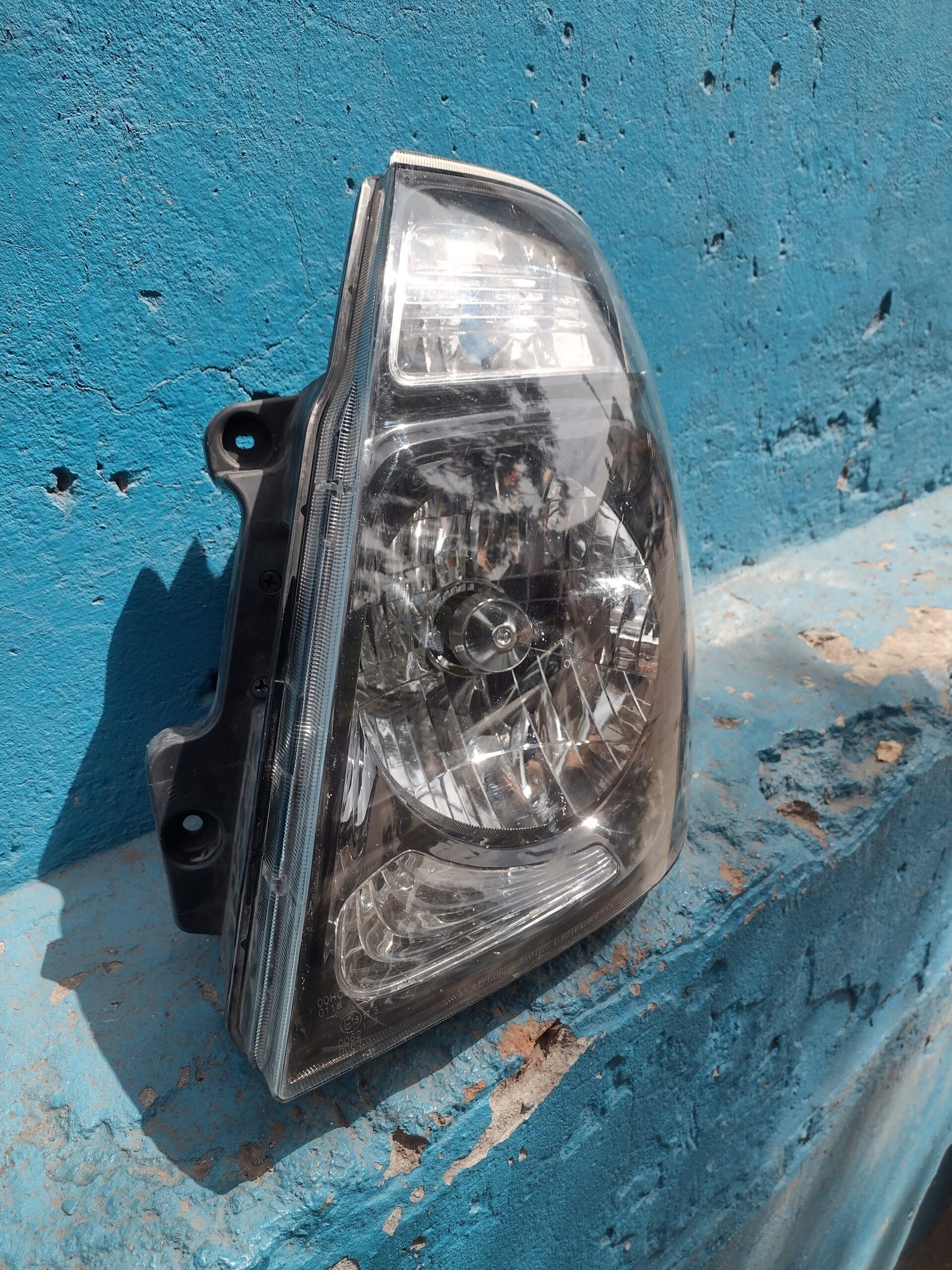 Optico izquierdo kia frontier 2012 - 2020 - Imagen 2