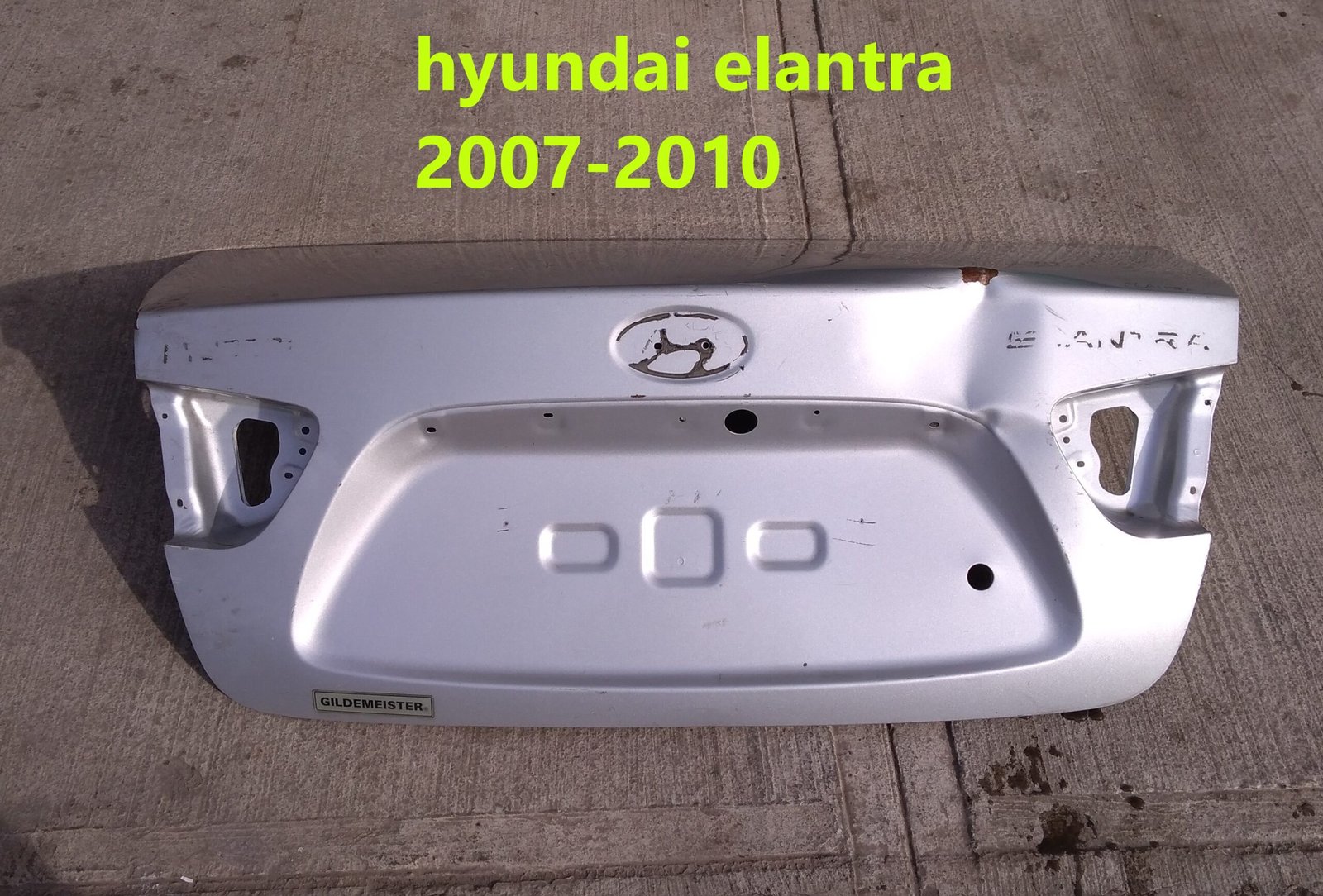 Tapa maleta hyundai elantra 2007 - 2010