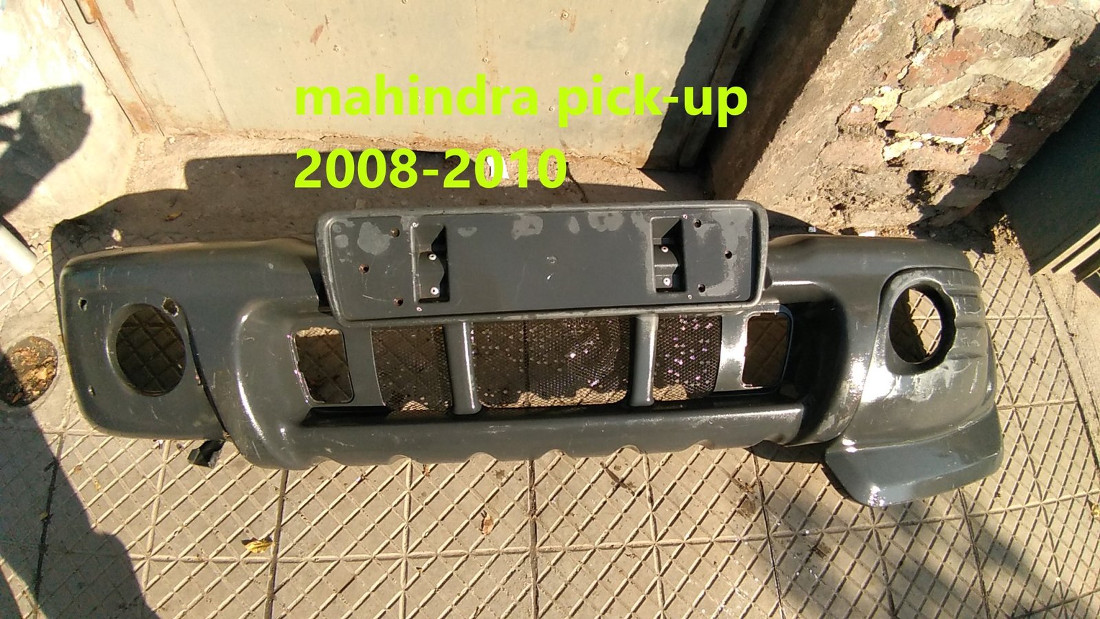 Parachoque delantero mahindra pick up 2008 - 2010