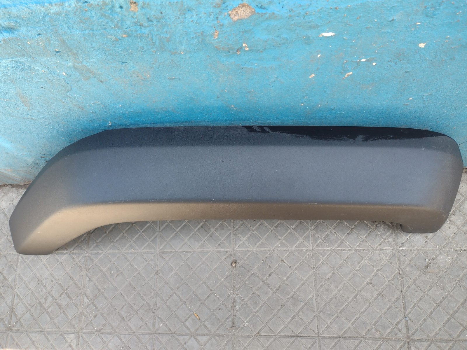 Moldura trasera izquierda de tapabarro Jeep Wrangler 2008 - 2016 - Imagen 9