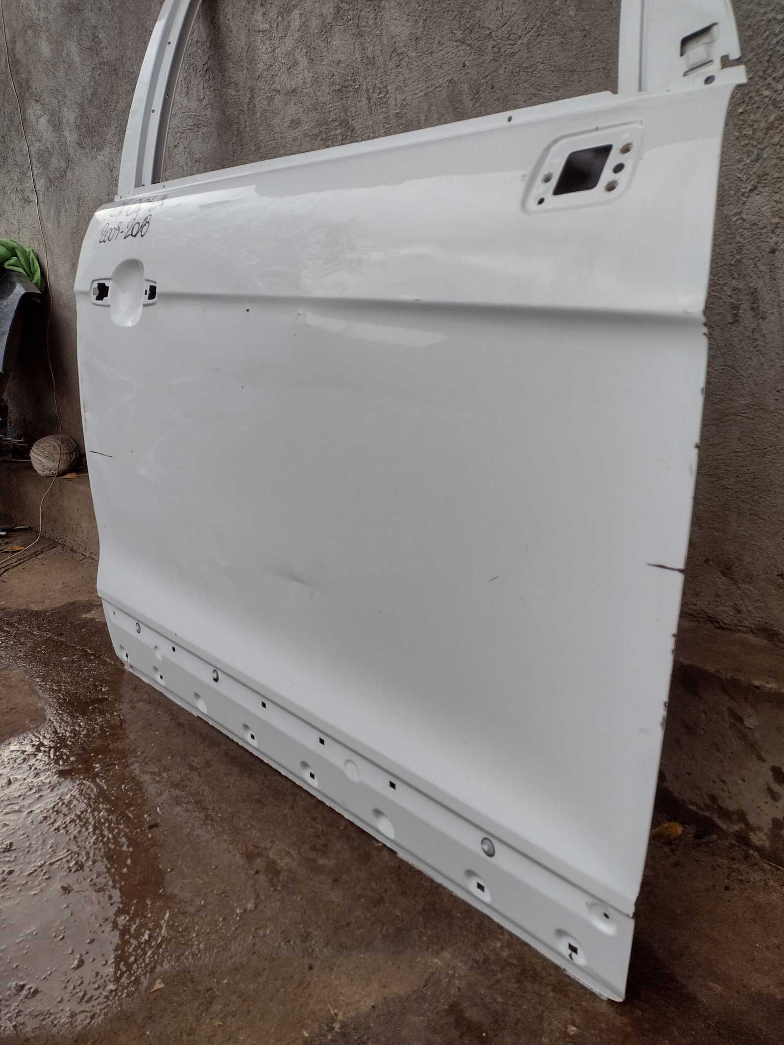 Puerta delantera derecha chevrolet captiva 2008 - 2018 - Imagen 6