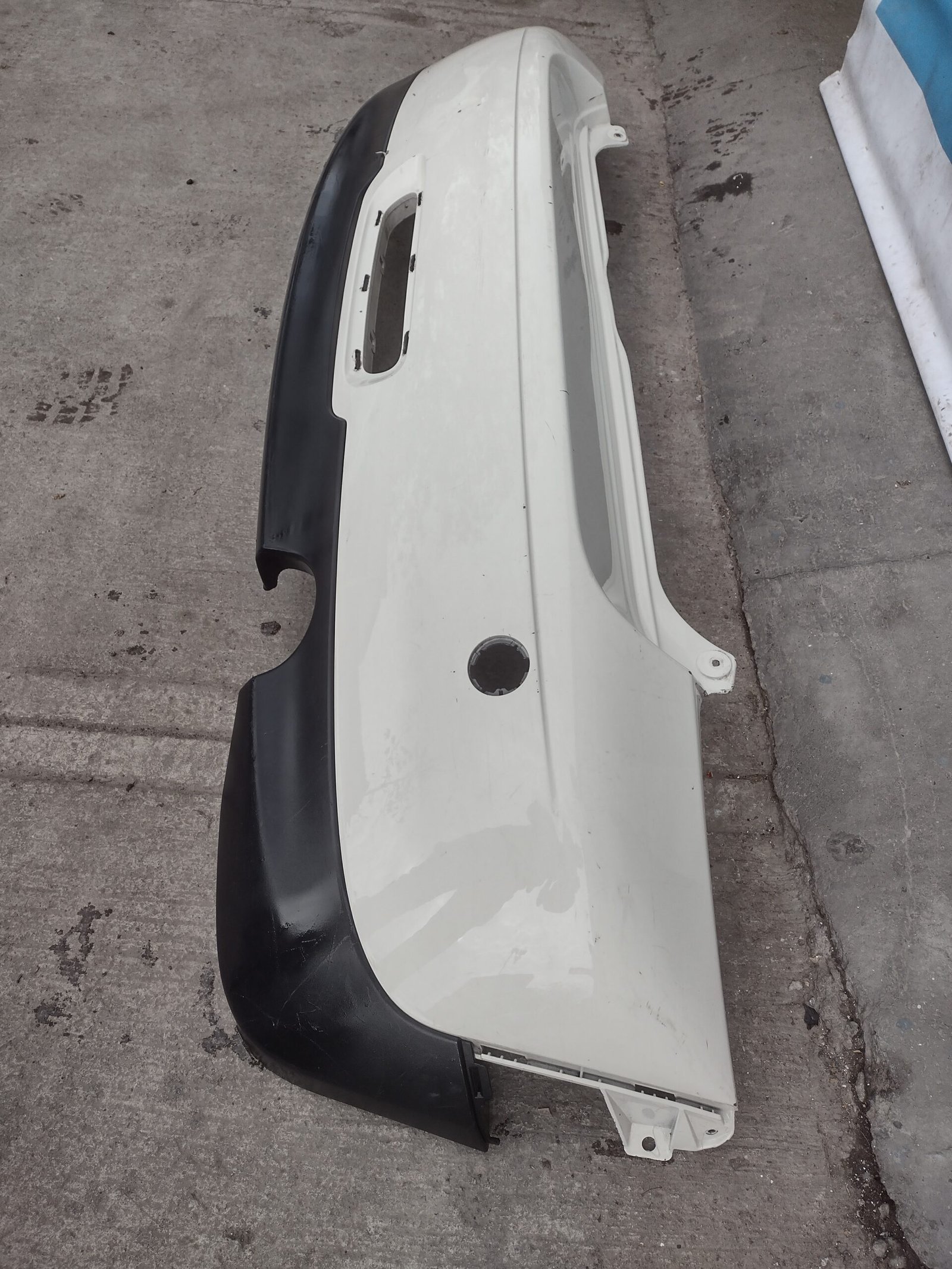 Parachoque trasero mini cooper R56 2011 - 2014 - Imagen 4