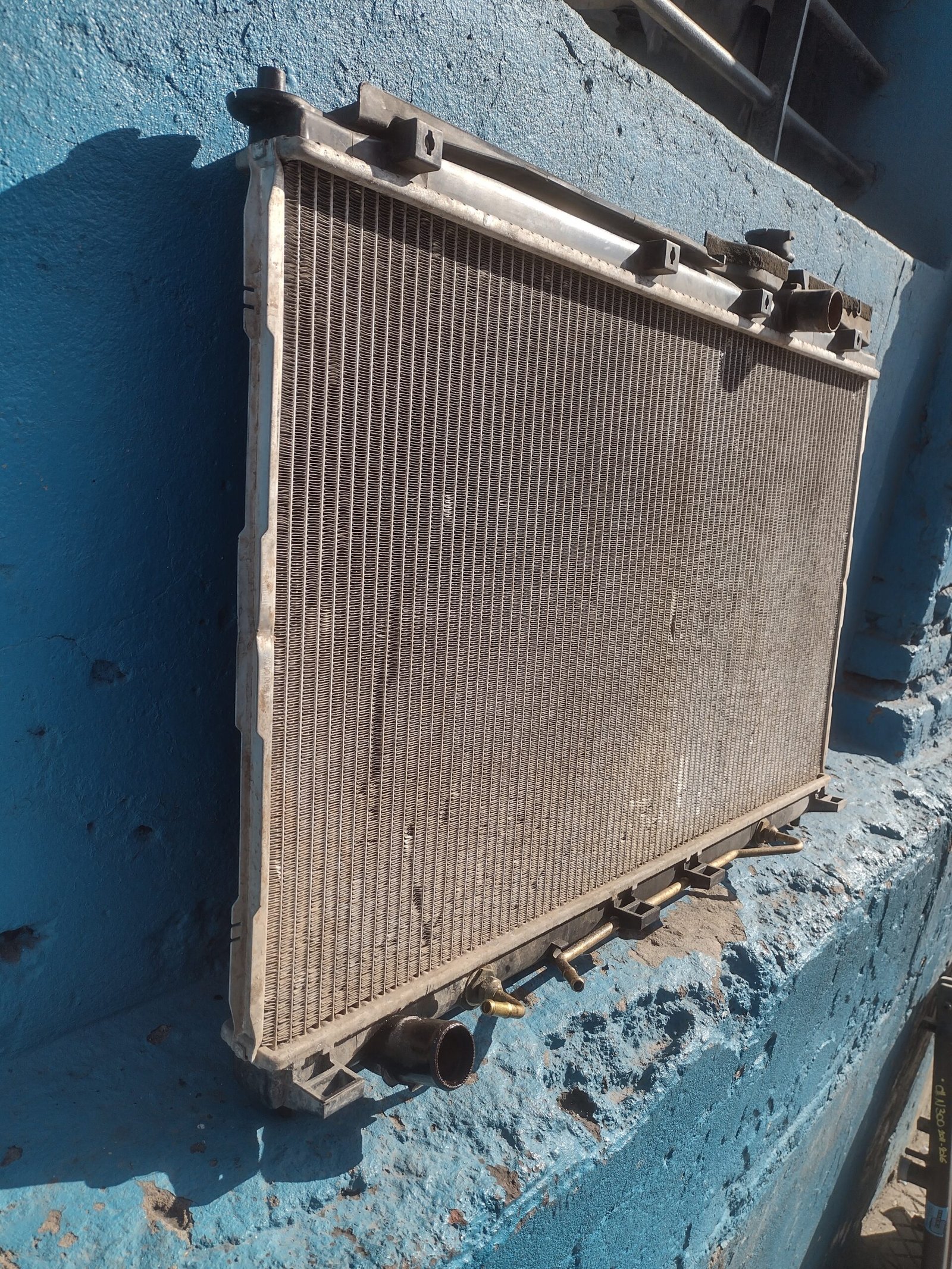 Radiador de agua hyundai santa fe 2006 - 2010 - Imagen 3
