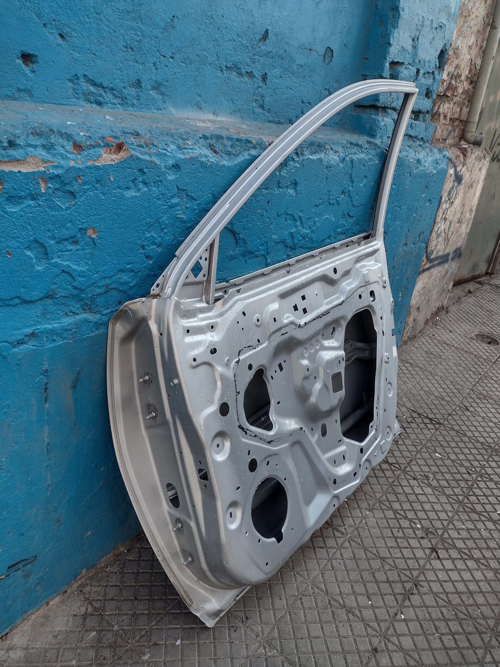 Puerta delantero derecho nissan xtrail 2015 - 2019 - Imagen 11