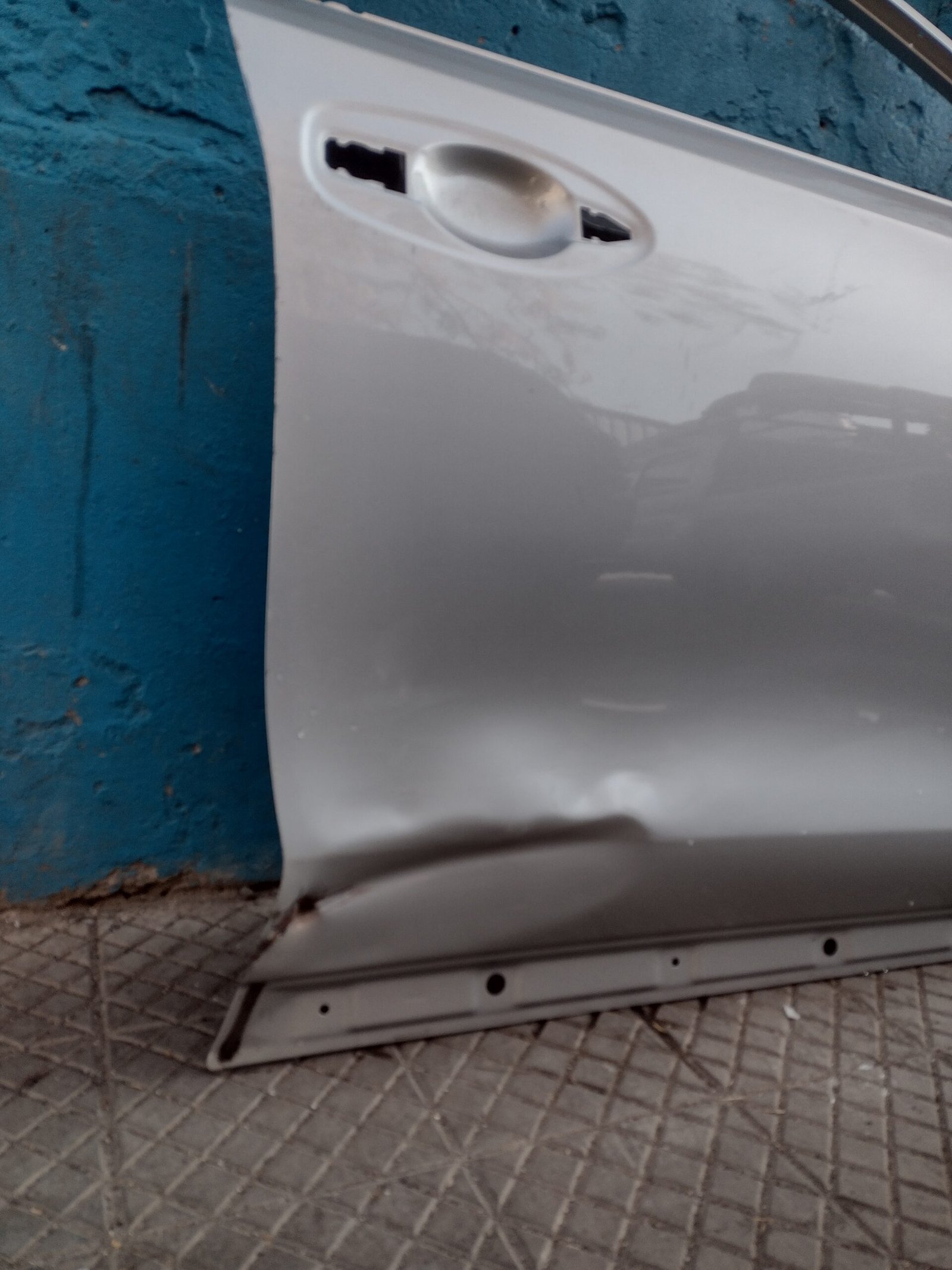 Puerta delantero derecho nissan xtrail 2015 - 2019 - Imagen 5
