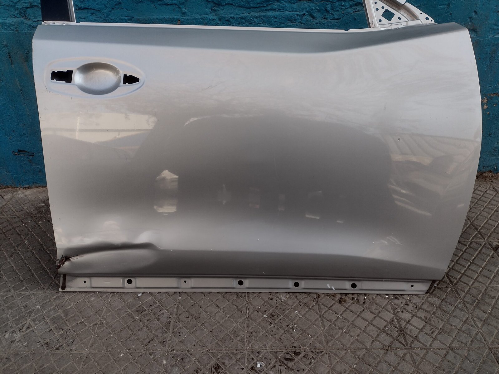 Puerta delantero derecho nissan xtrail 2015 - 2019 - Imagen 4