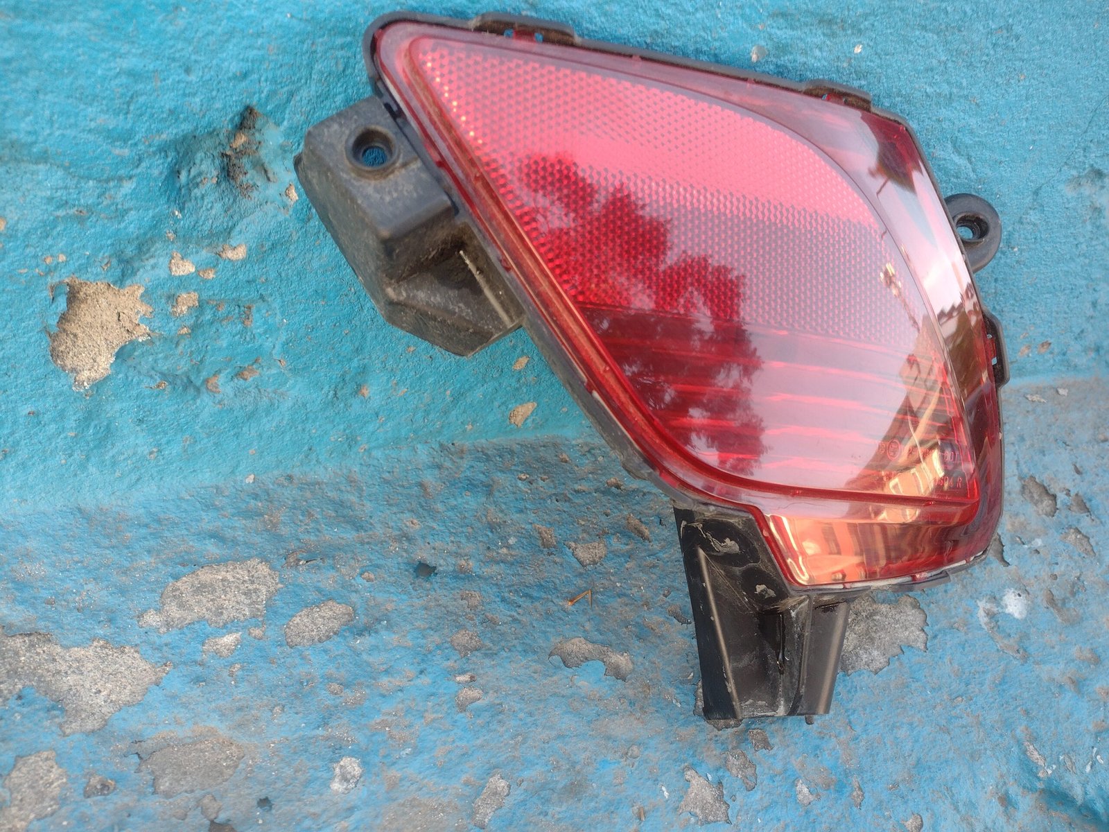 Foco de parachoque trasero derecho Mazda cx5 2012 - 2016 - Imagen 3