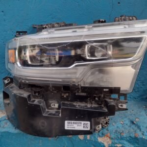 Optico derecho RAM 1500 2019 - 2022