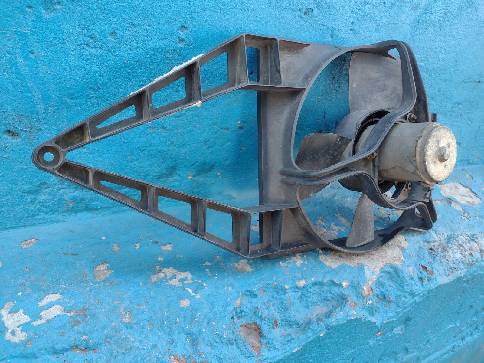 Electroventilador Chevrolet Corsa 1998 - 2006 - Imagen 2