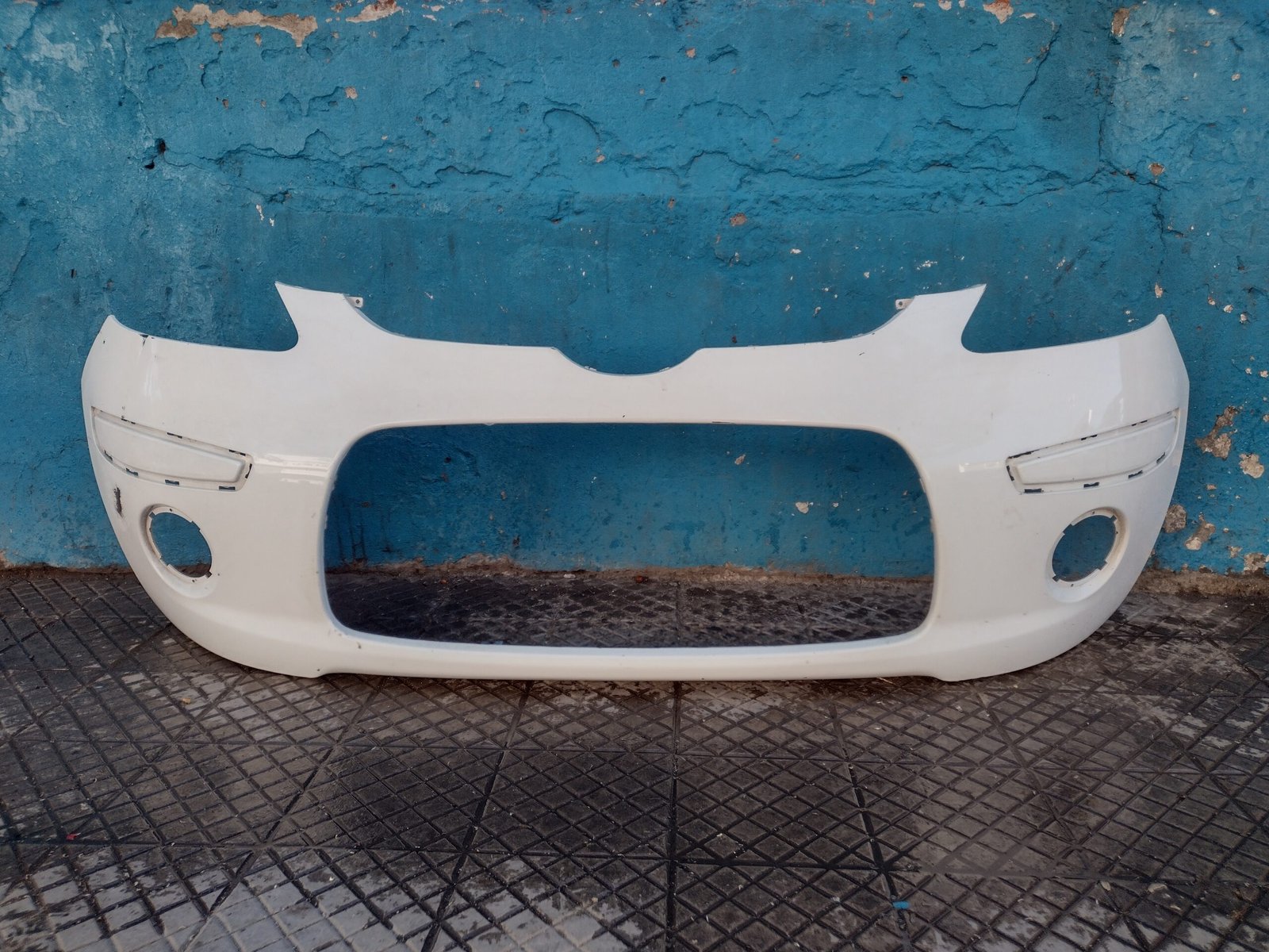 Parachoque delantero Hyundai i10 2007 - 2010