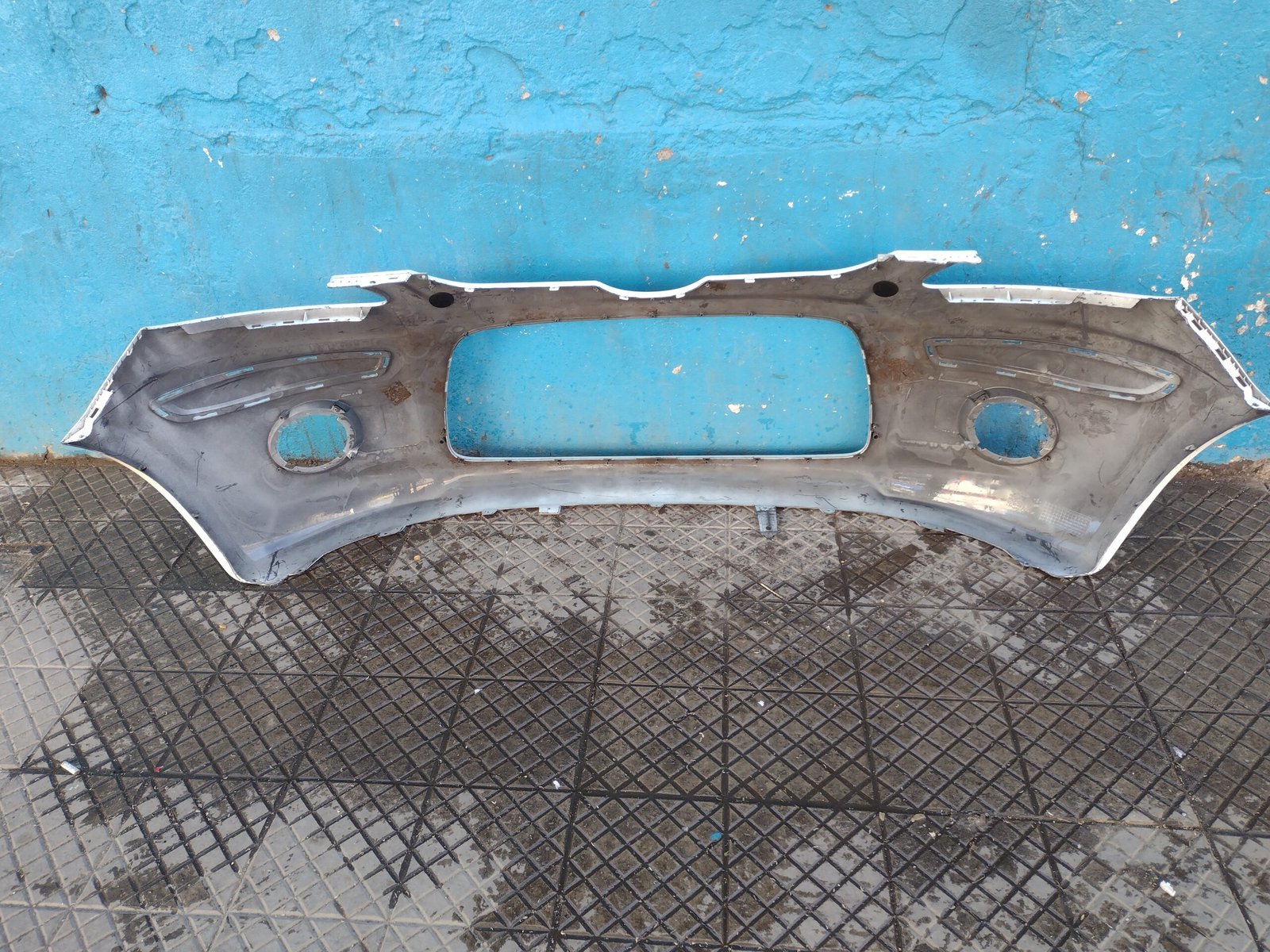 Parachoque delantero Hyundai i10 2007 - 2010 - Imagen 4
