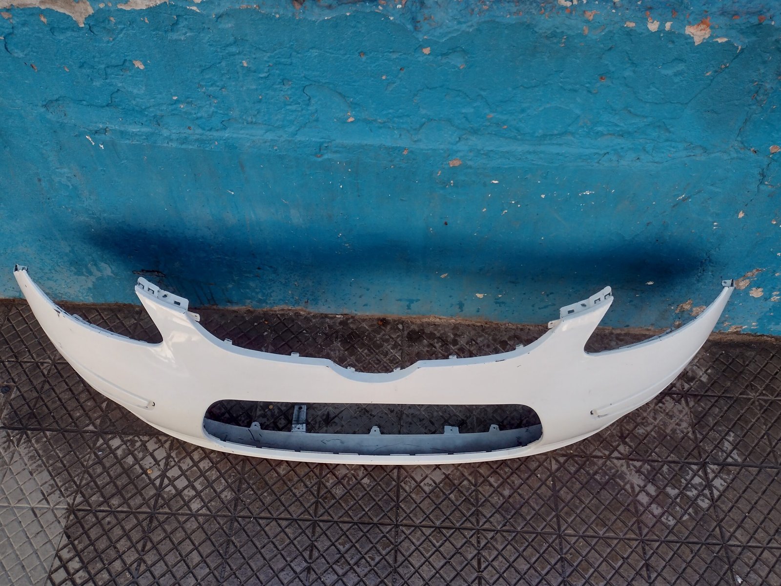 Parachoque delantero Hyundai i10 2007 - 2010 - Imagen 7