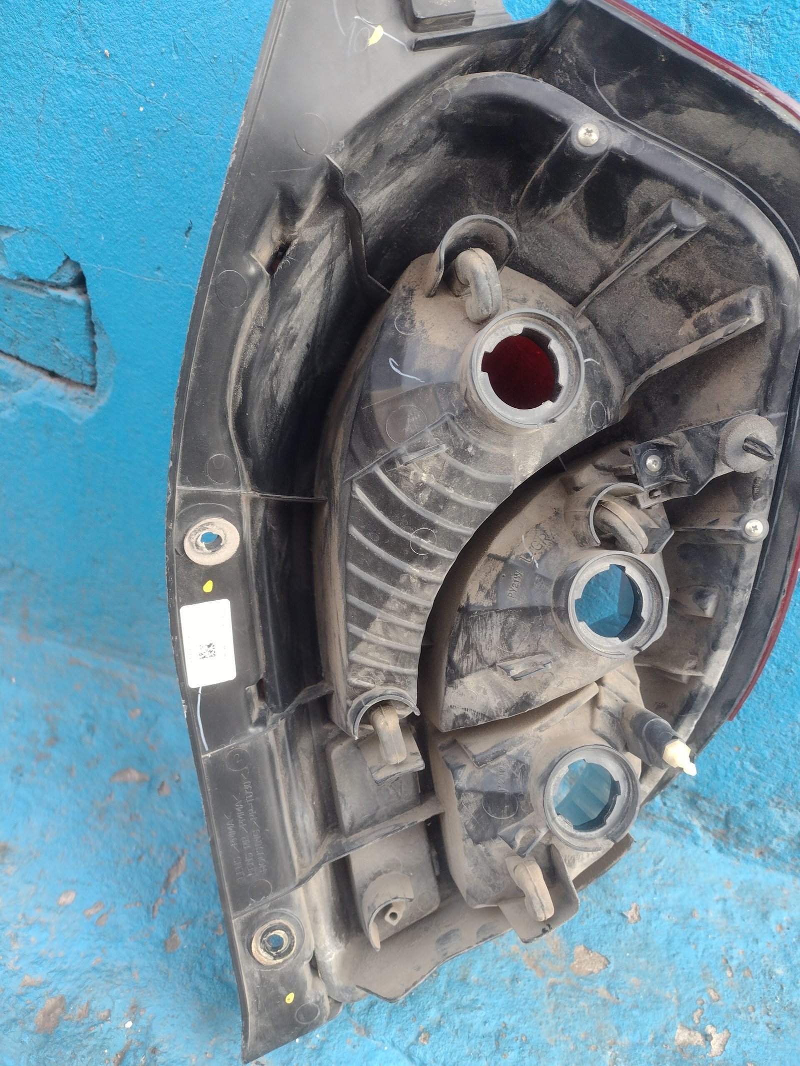 Foco trasero izquierdo suzuki alto 800 - Imagen 7