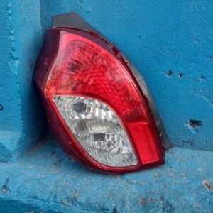 Foco trasero izquierdo suzuki alto 800