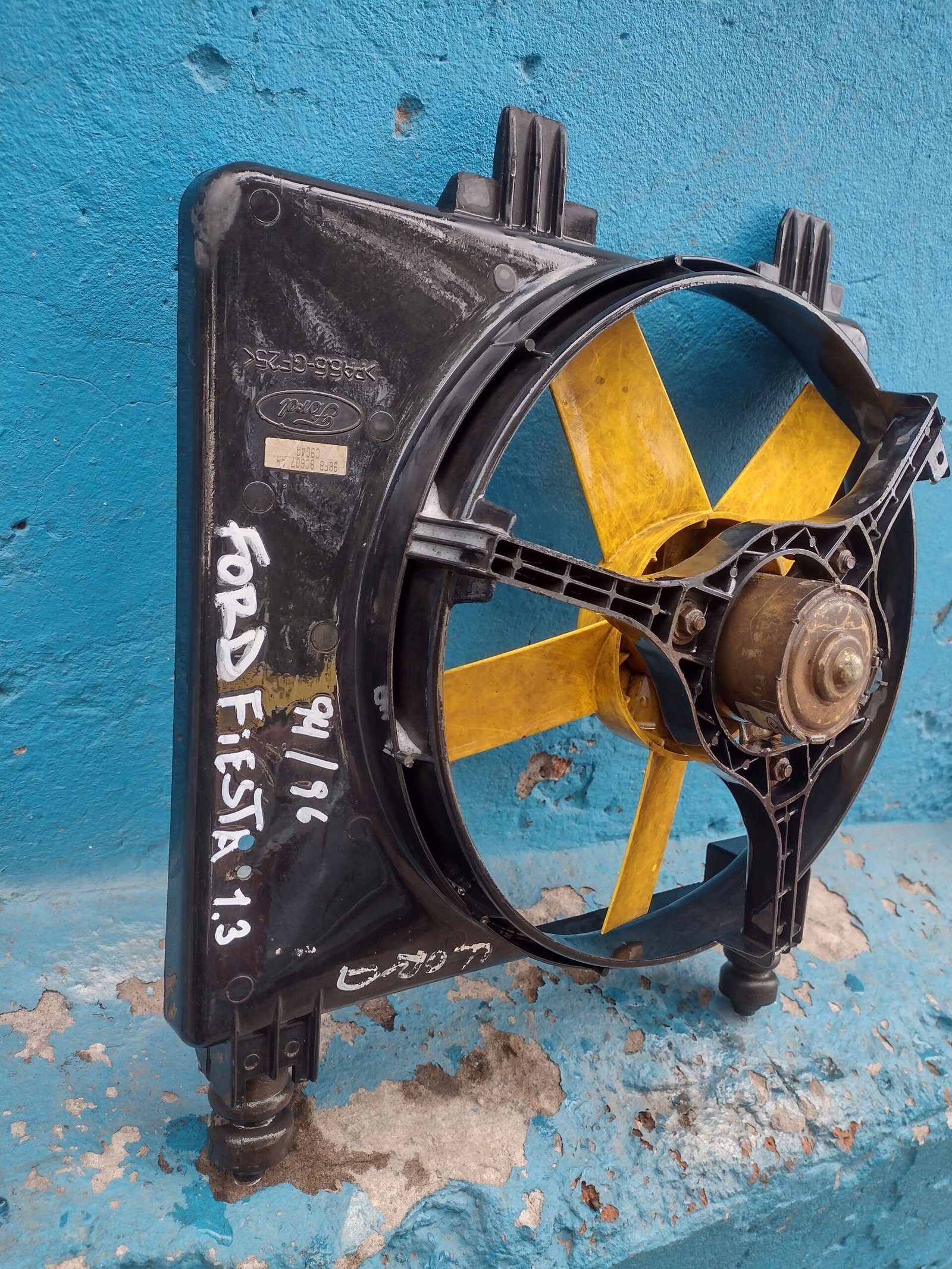 Electroventilador Ford fiesta 1993 - 1996 - Imagen 6
