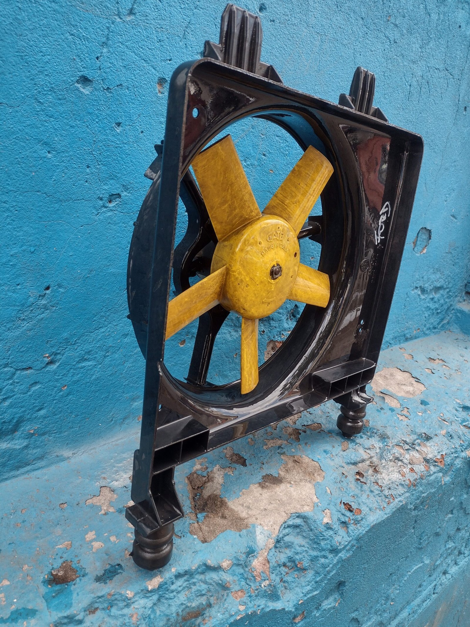 Electroventilador Ford fiesta 1993 - 1996 - Imagen 3