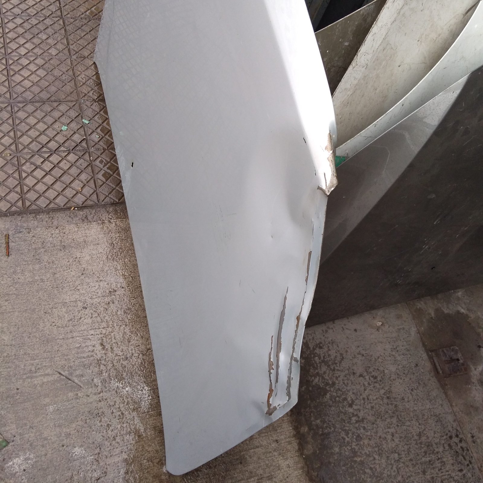Capot Geely MK 2008 - 2013 - Imagen 4
