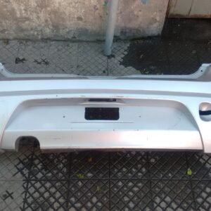 Parachoque trasero renault sandero 2008 - 2011