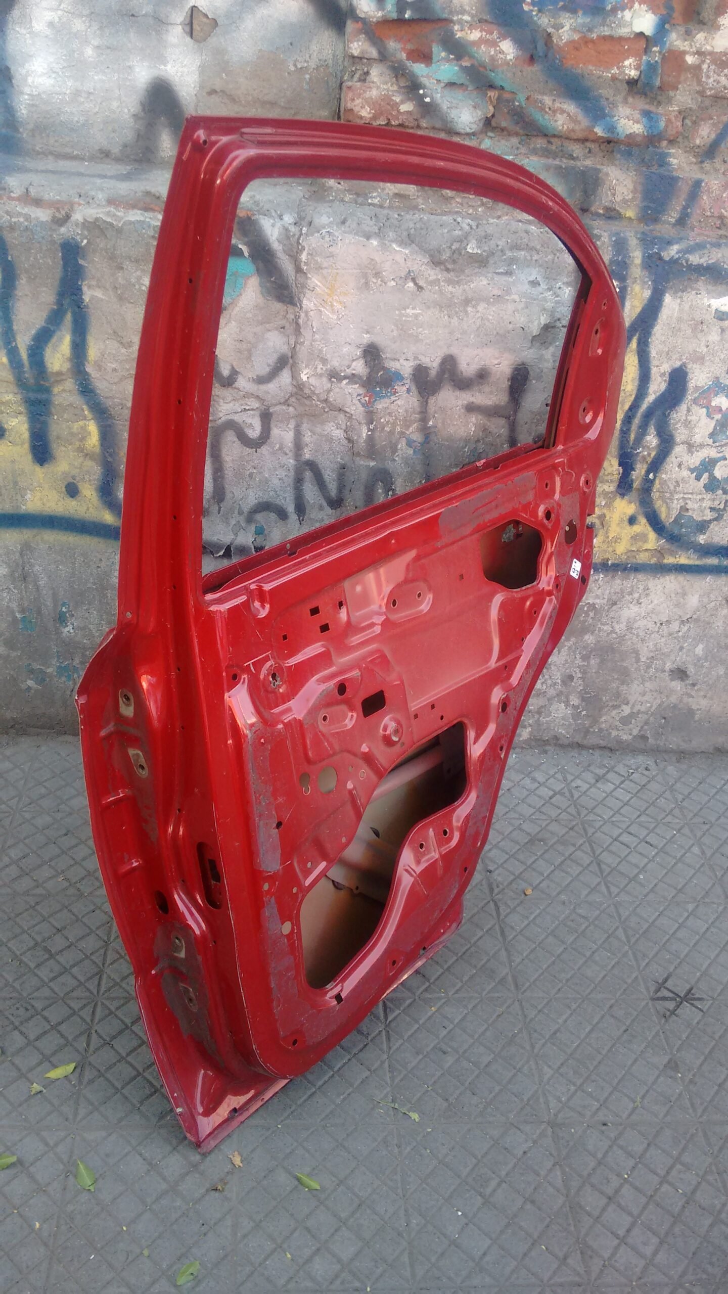 Puerta trasera derecha chevrolet aveo 2007 - 2014 - Imagen 4