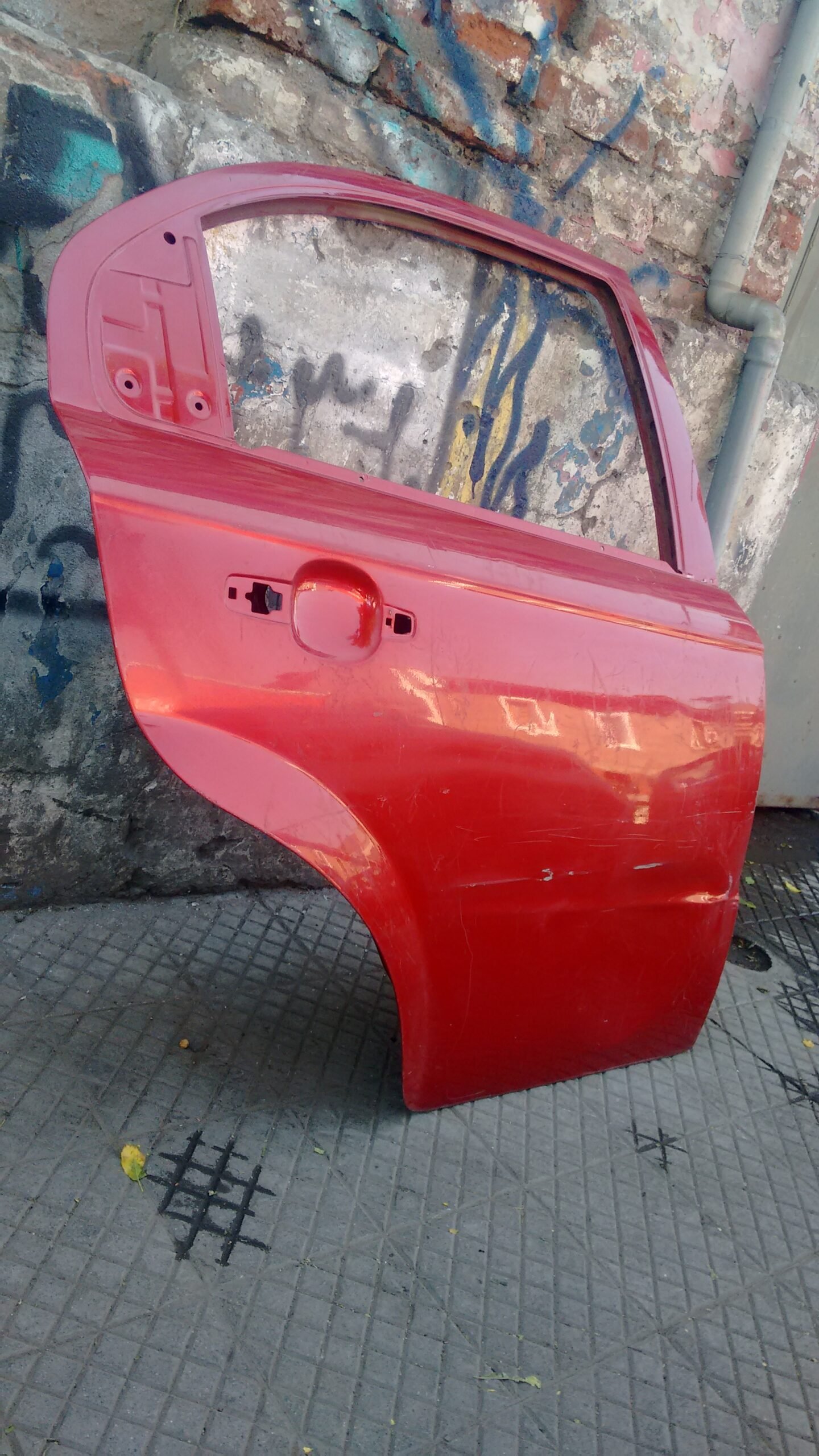 Puerta trasera derecha chevrolet aveo 2007 - 2014 - Imagen 6