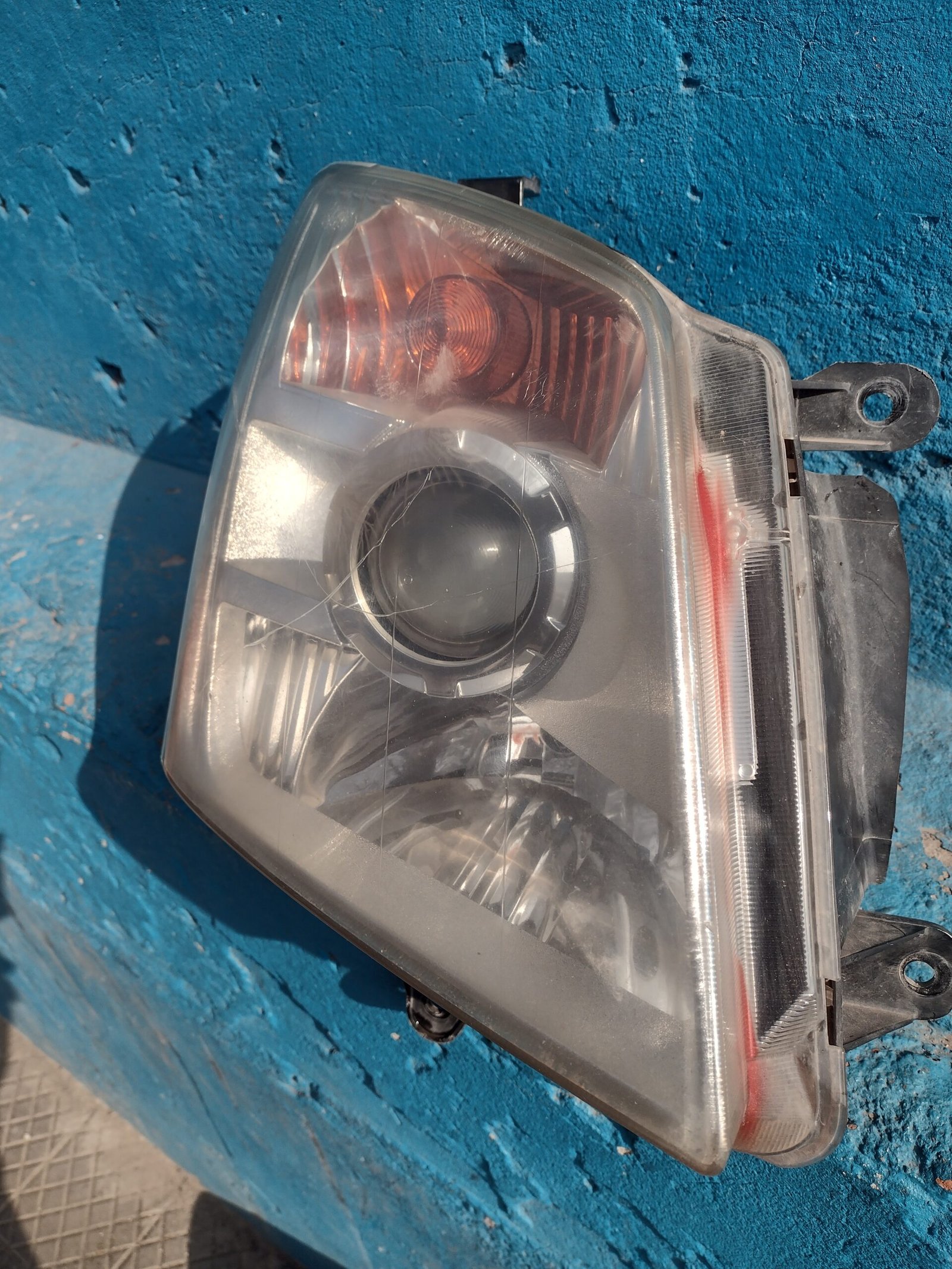 Optico derecho chevrolet dmax 2010 - 2014 - Imagen 5