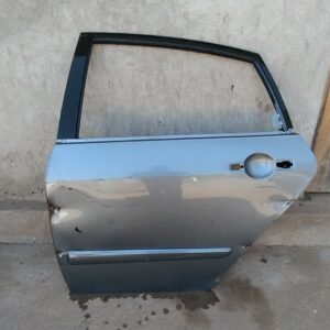Puerta trasera izquierda samsung sm5 2009 - 2012