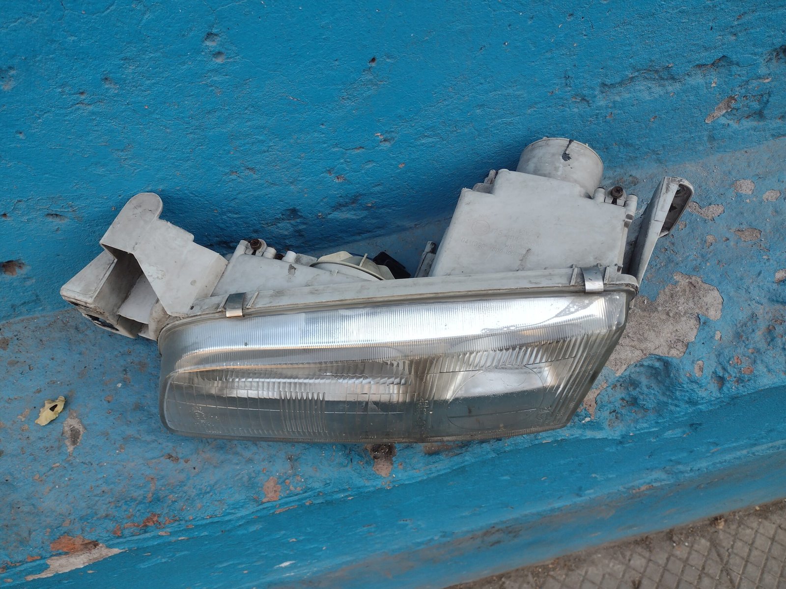 Optico izquierda mazda 626 1993 - 1996 - Imagen 3