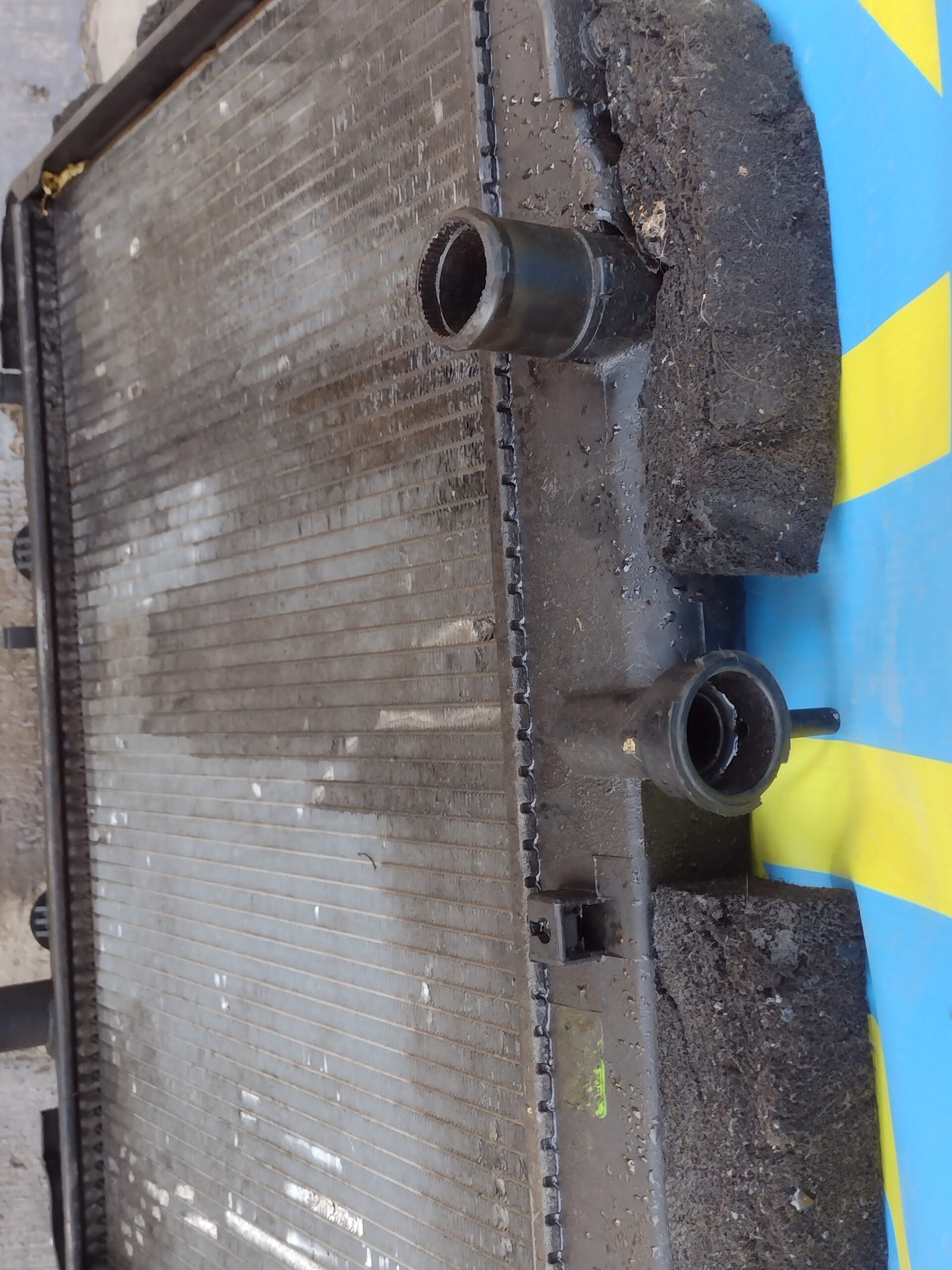 Radiador hyundai porter 2005 - 2010 - Imagen 6
