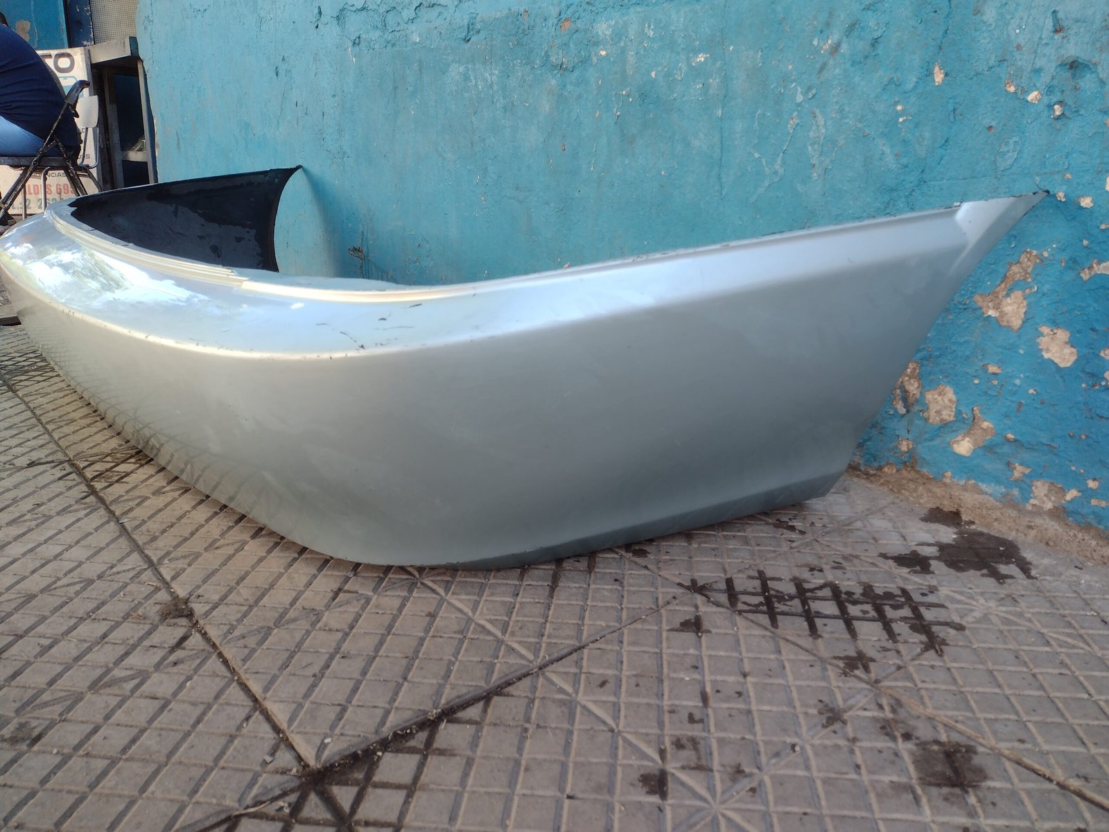 Parachoque trasero Samsung sm3 2003 - 2005 - Imagen 6