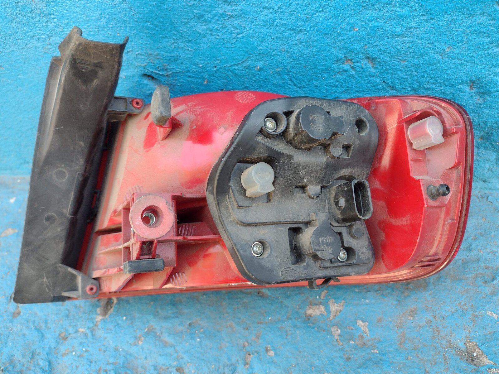 Foco trasero izquierdo audi A4 2008 - 2011 - Imagen 6