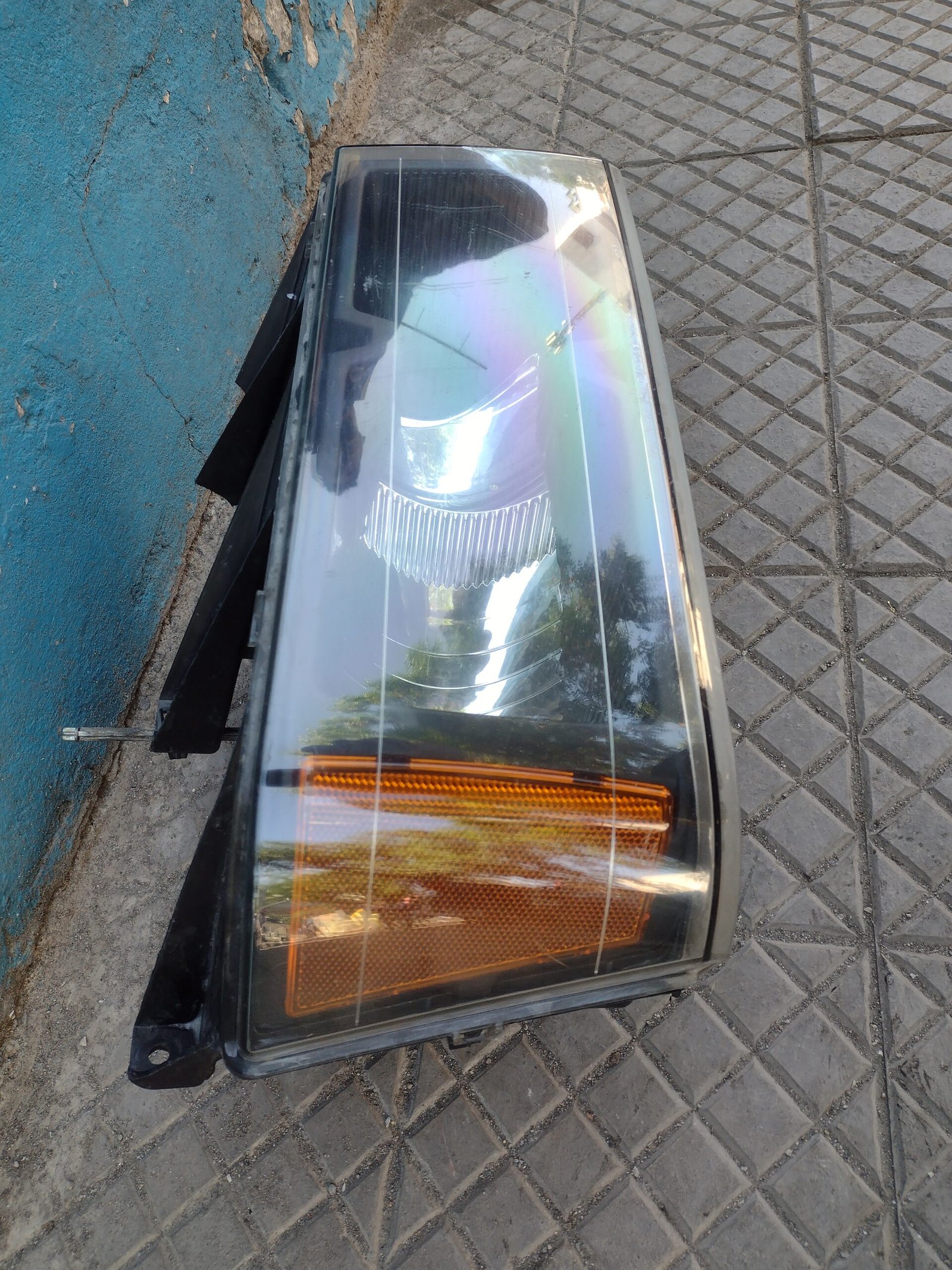 Óptico derecho Chevrolet colorado 2004 - 2012 - Imagen 3
