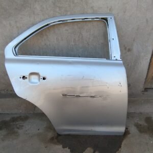 Puerta trasera derecha suzuki kizashi 2010 - 2015