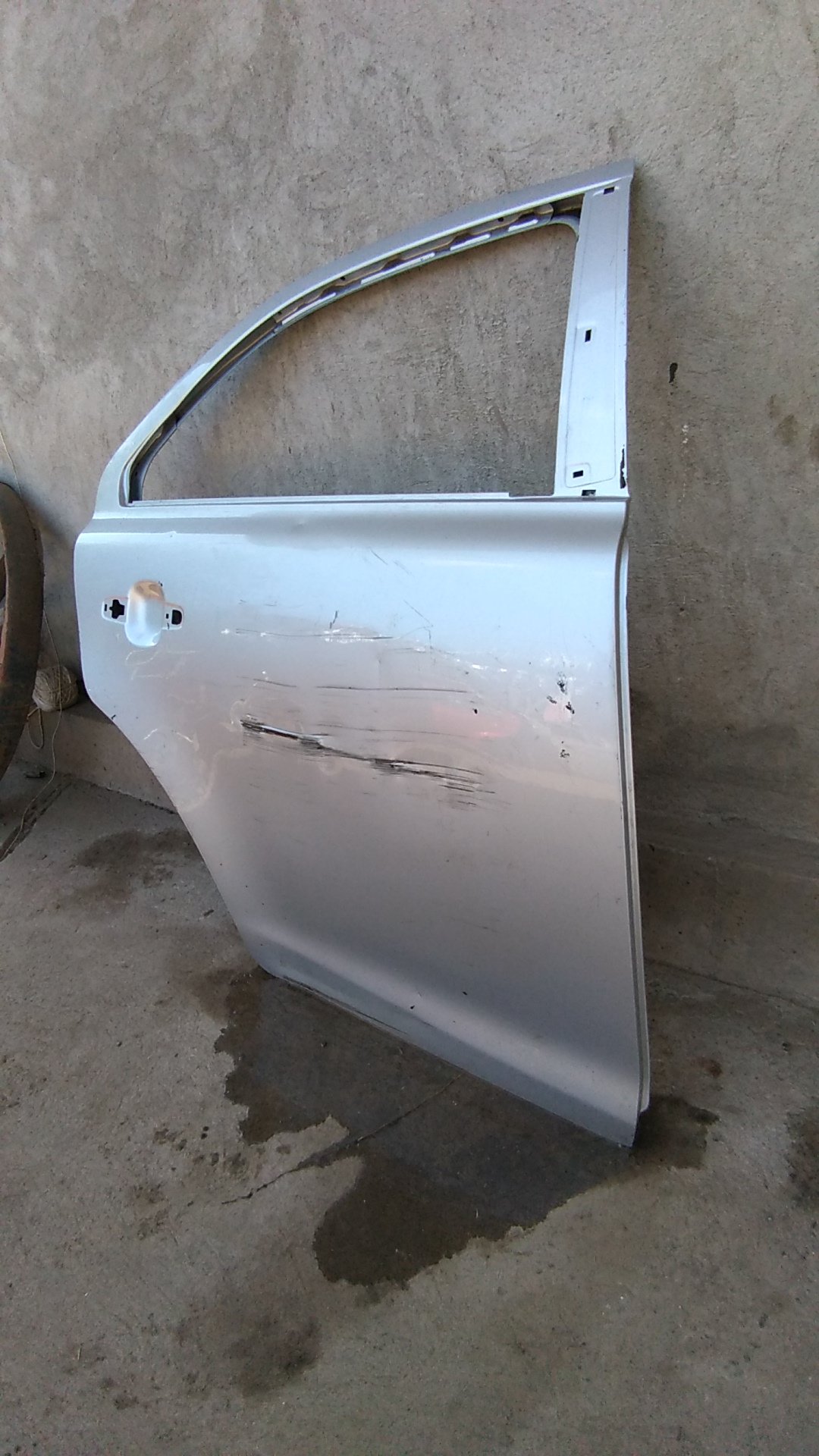 Puerta trasera derecha suzuki kizashi 2010 - 2015 - Imagen 2