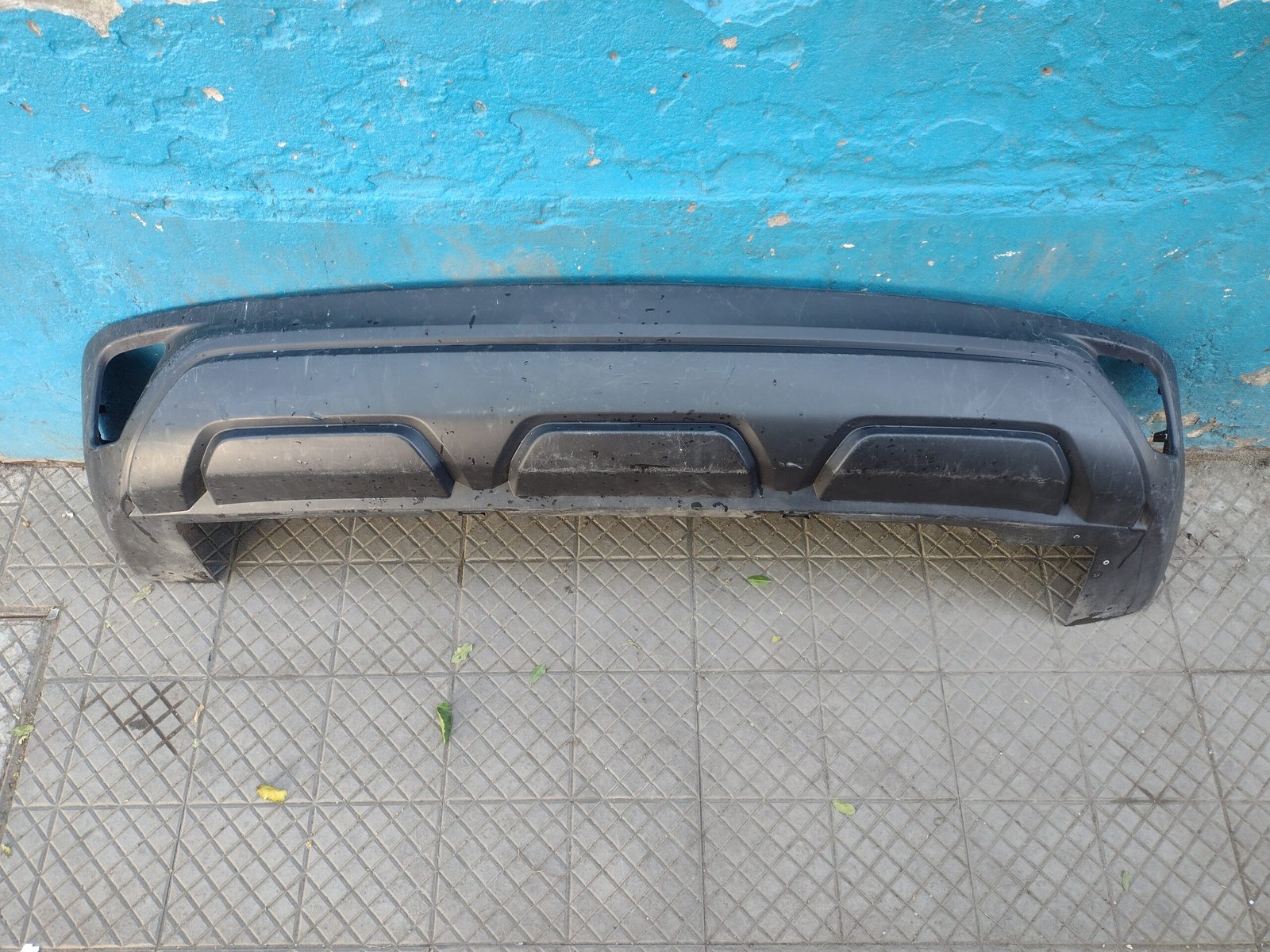 Mataperro trasero Mitsubishi eclipse 2018 - 2022