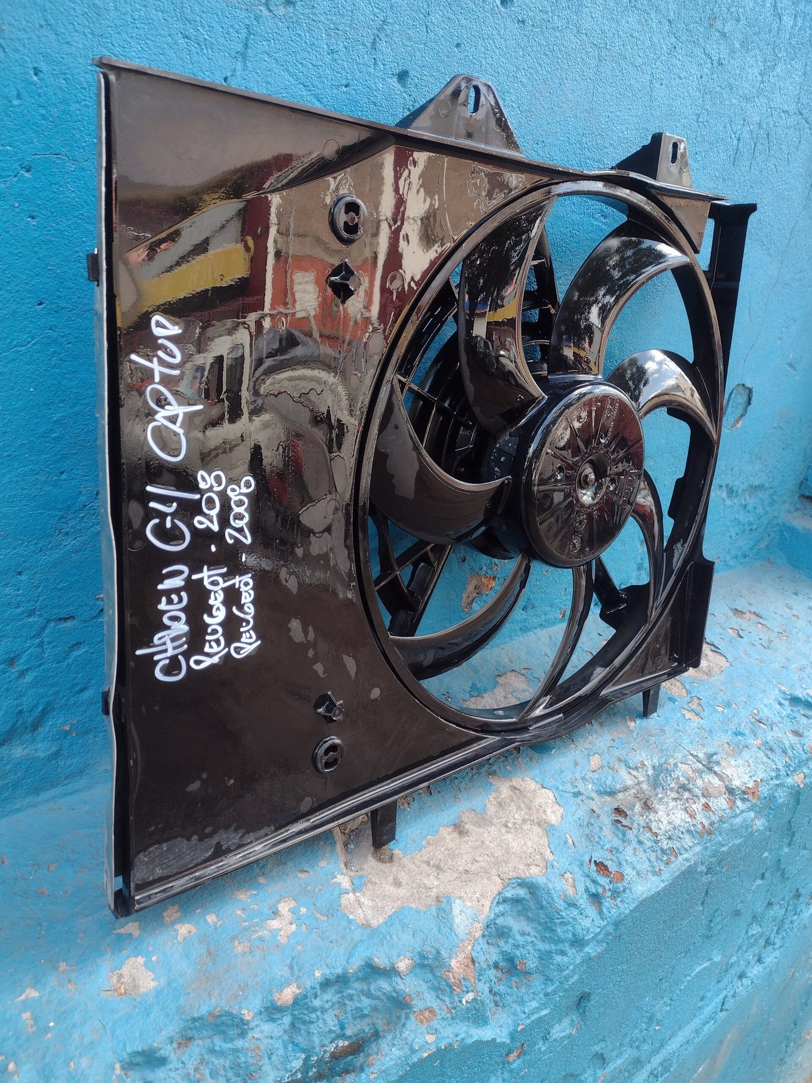 Electroventilador Peugeot 2008 con aire 2013 - Imagen 3