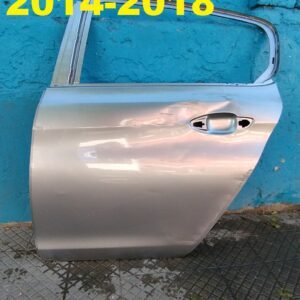 Puerta trasera izquierda peugeot 308 2014 - 2018
