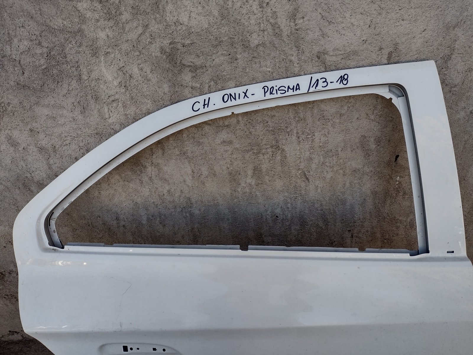 Puerta trasera derecha chevrolet prisma 2013 - 2019 - Imagen 2