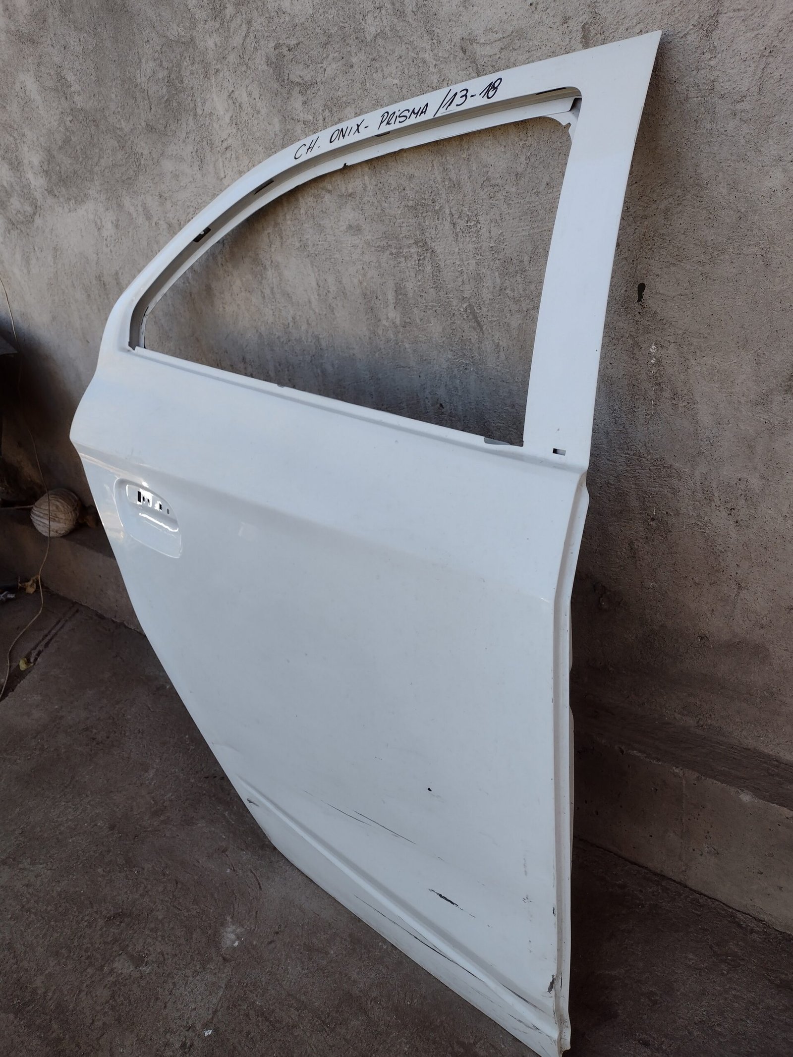 Puerta trasera derecha chevrolet prisma 2013 - 2019 - Imagen 4