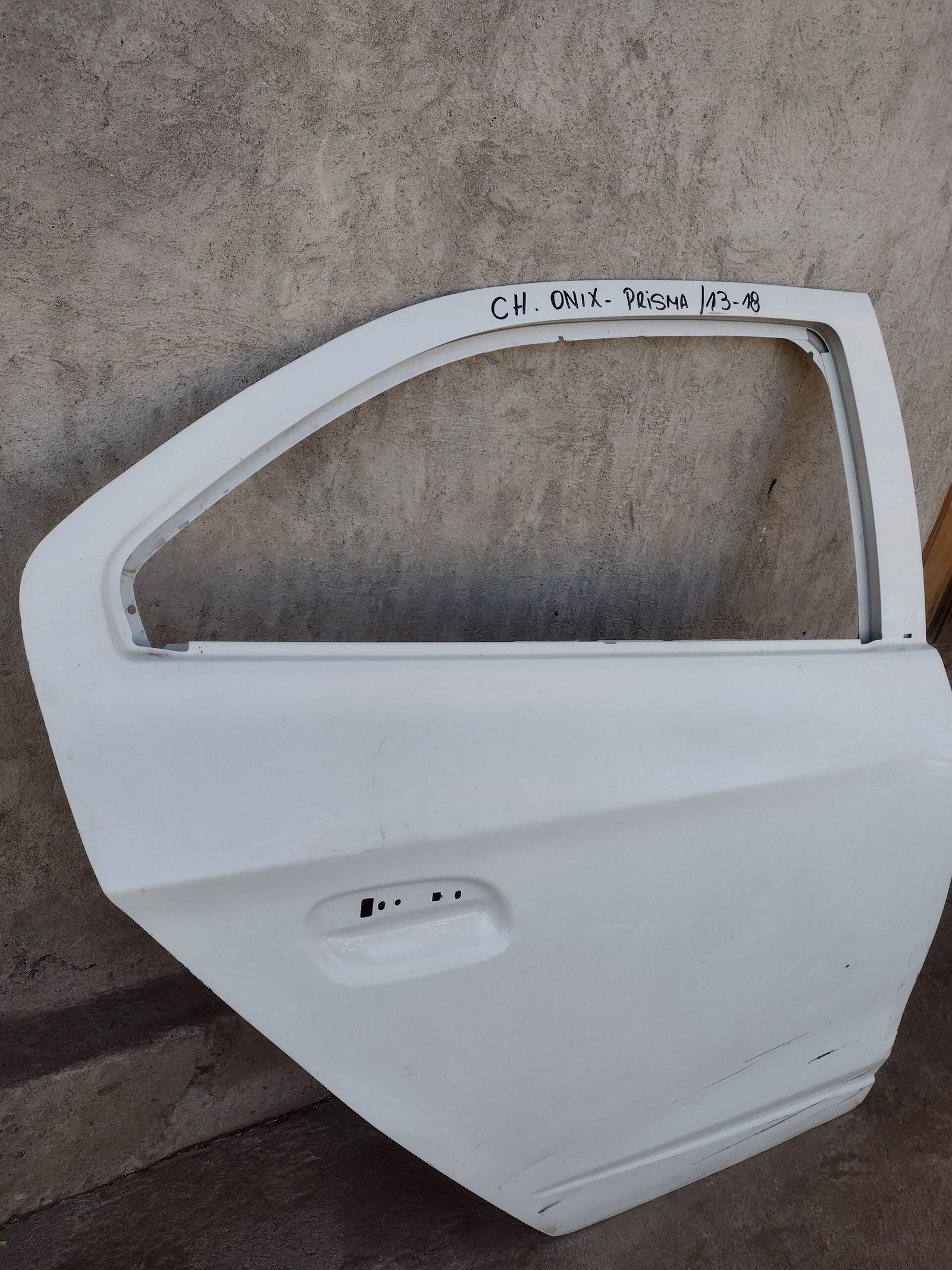 Puerta trasera derecha chevrolet prisma 2013 - 2019 - Imagen 3