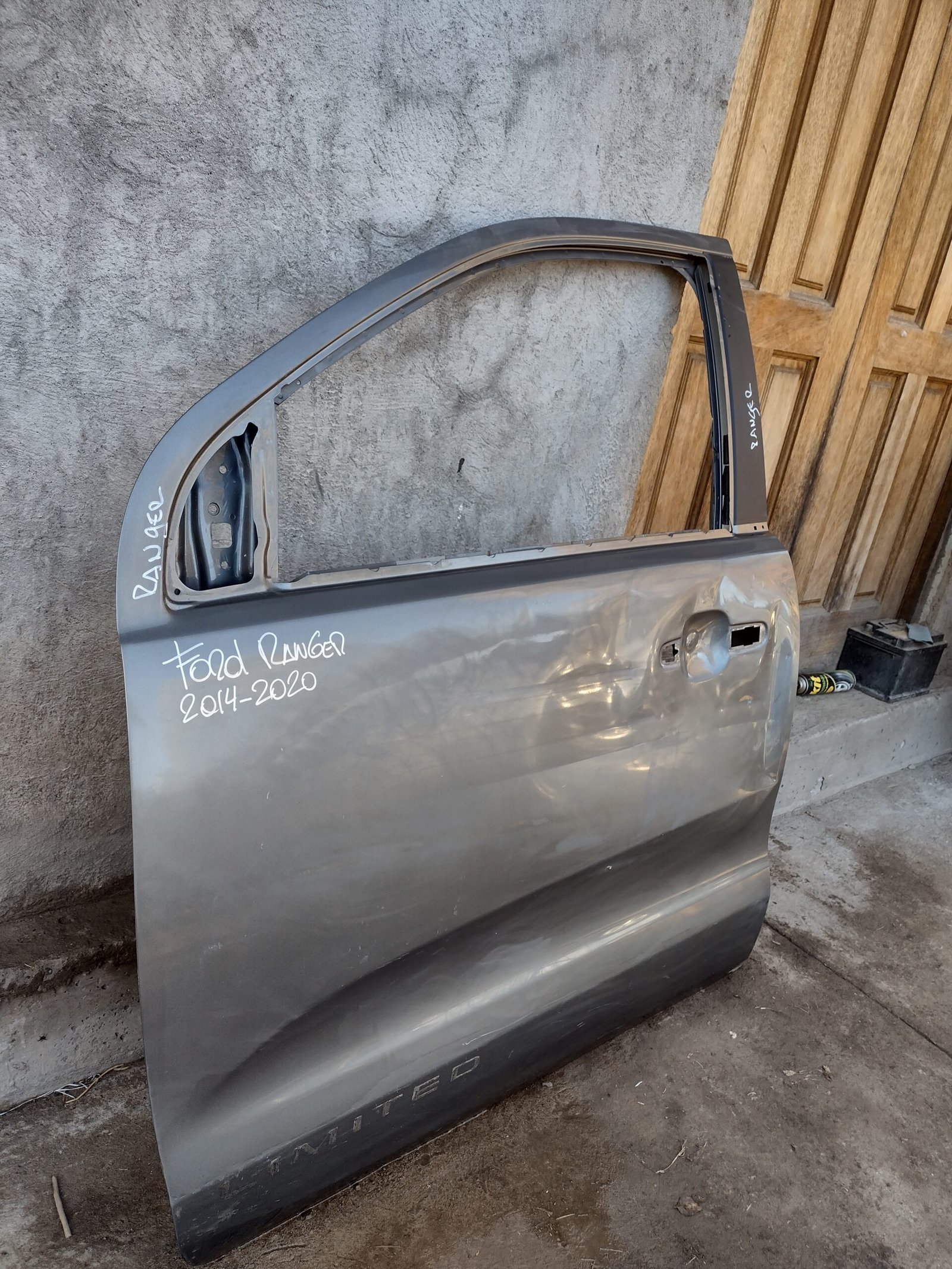 Puerta delantera izquierda ford ranger 2014 - 2020 - Imagen 4