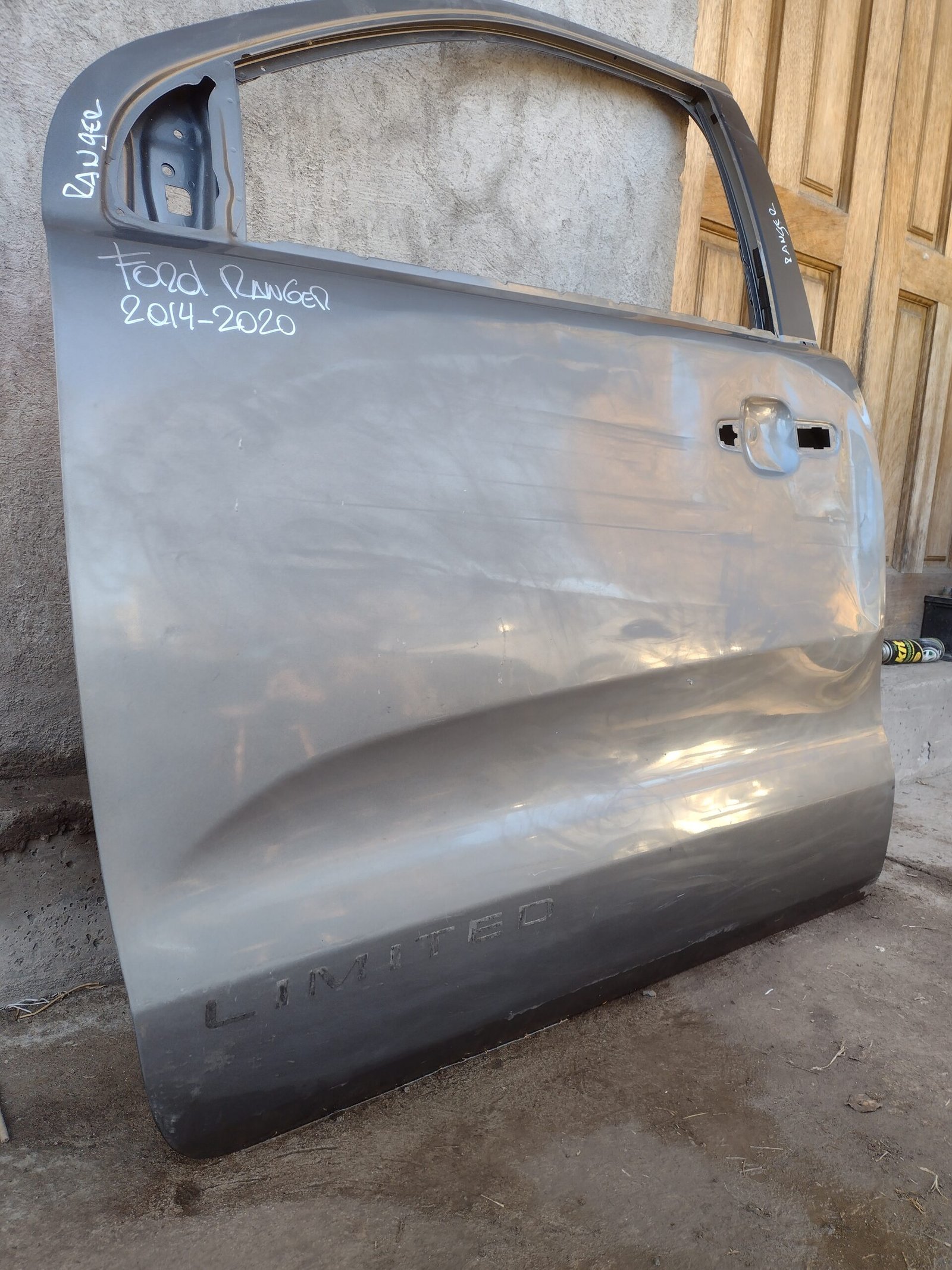 Puerta delantera izquierda ford ranger 2014 - 2020 - Imagen 6